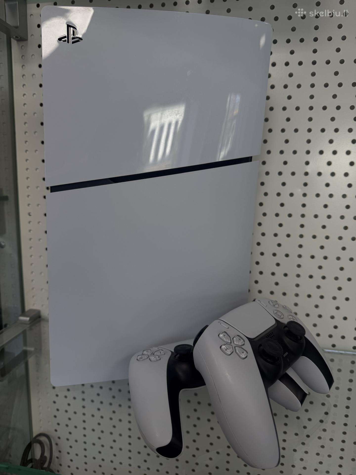 Ps5 slim TB, 2 valdymo svirtys, be disko