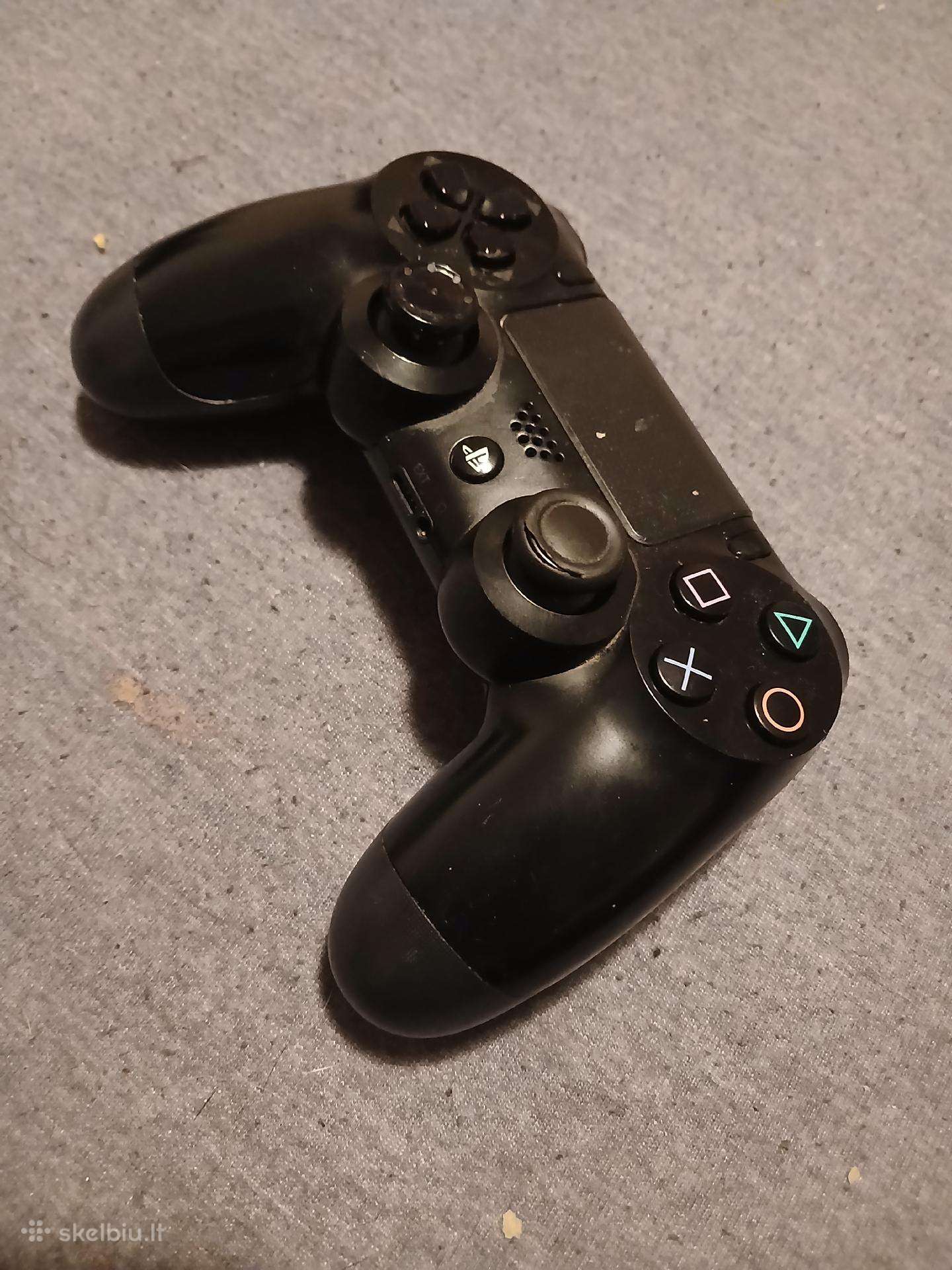 Sveiki parduodu ps4 pultelis
