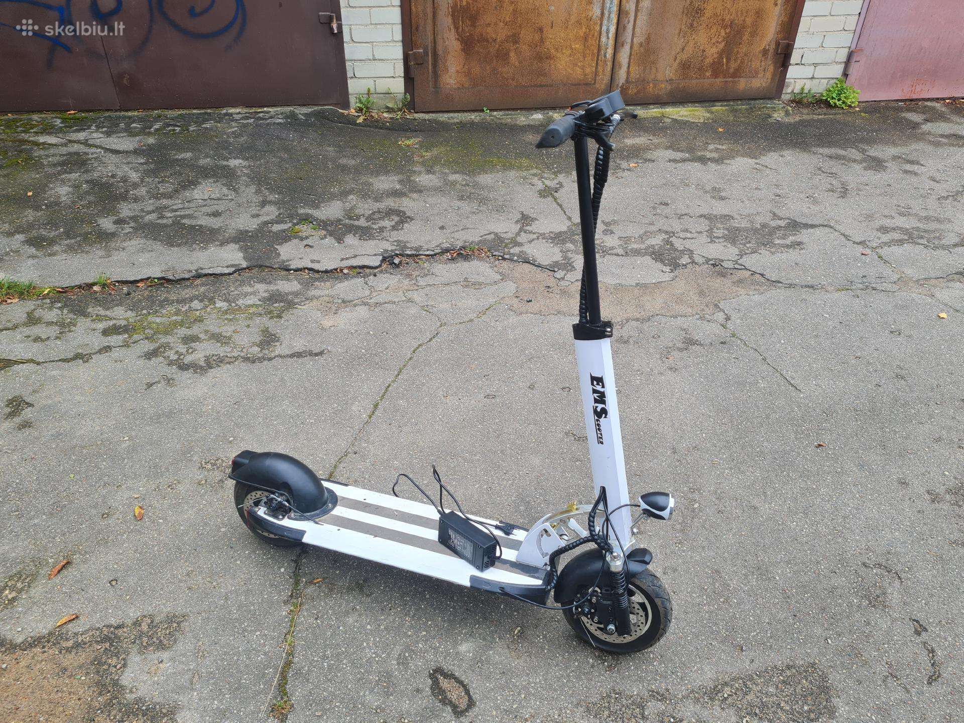 Elektrinis paspirtukas Extreme X13