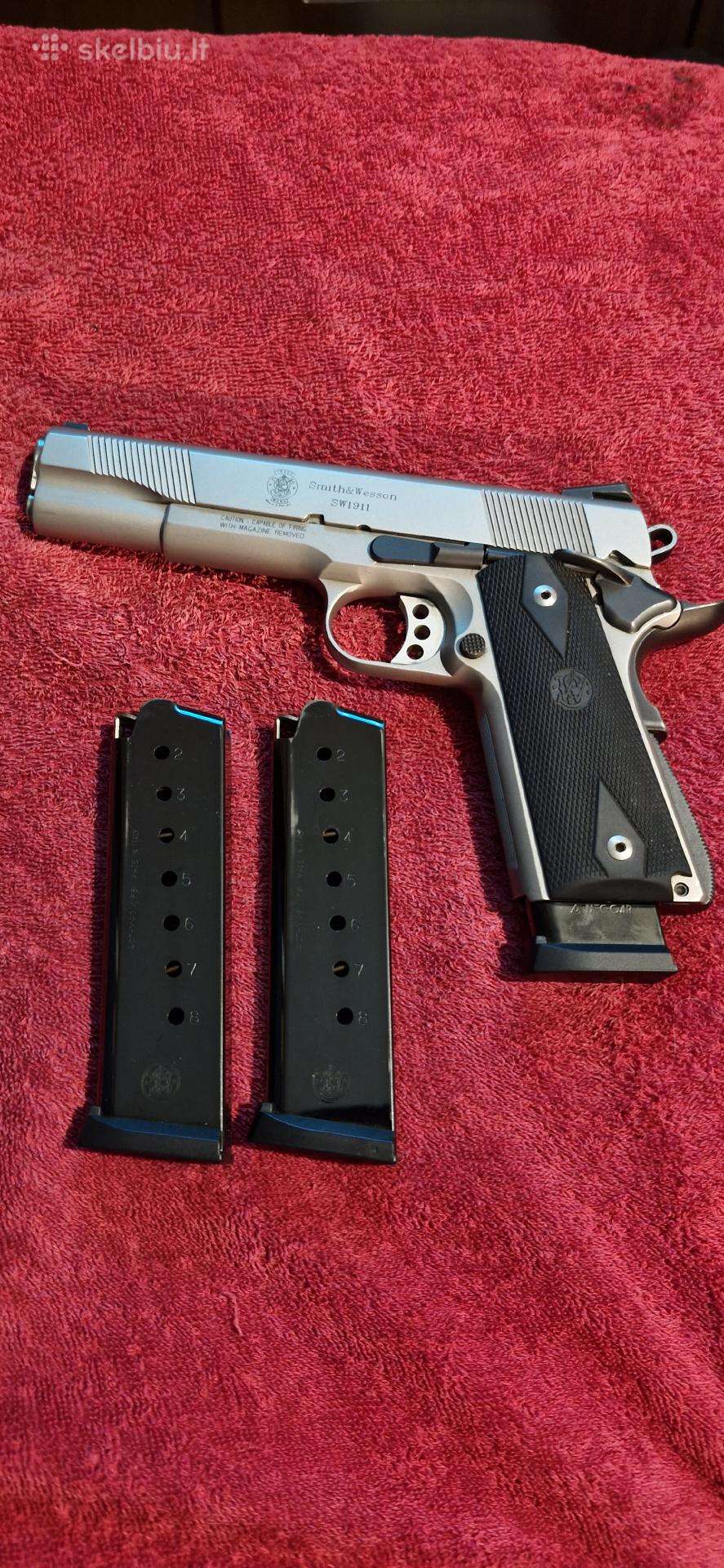 Parduodu 1911smith & Wesson 45 Acp