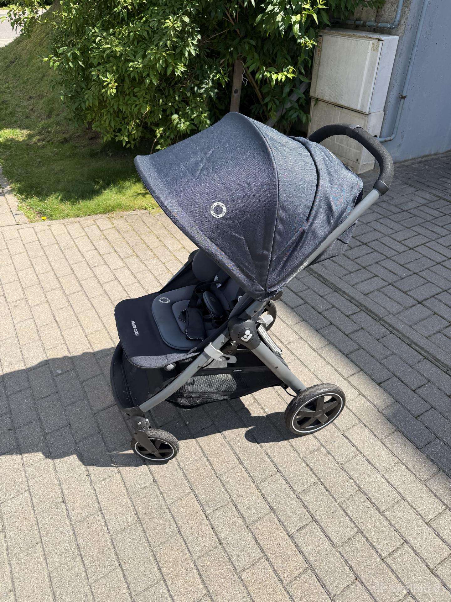 Vežimėliai auto kėdutės