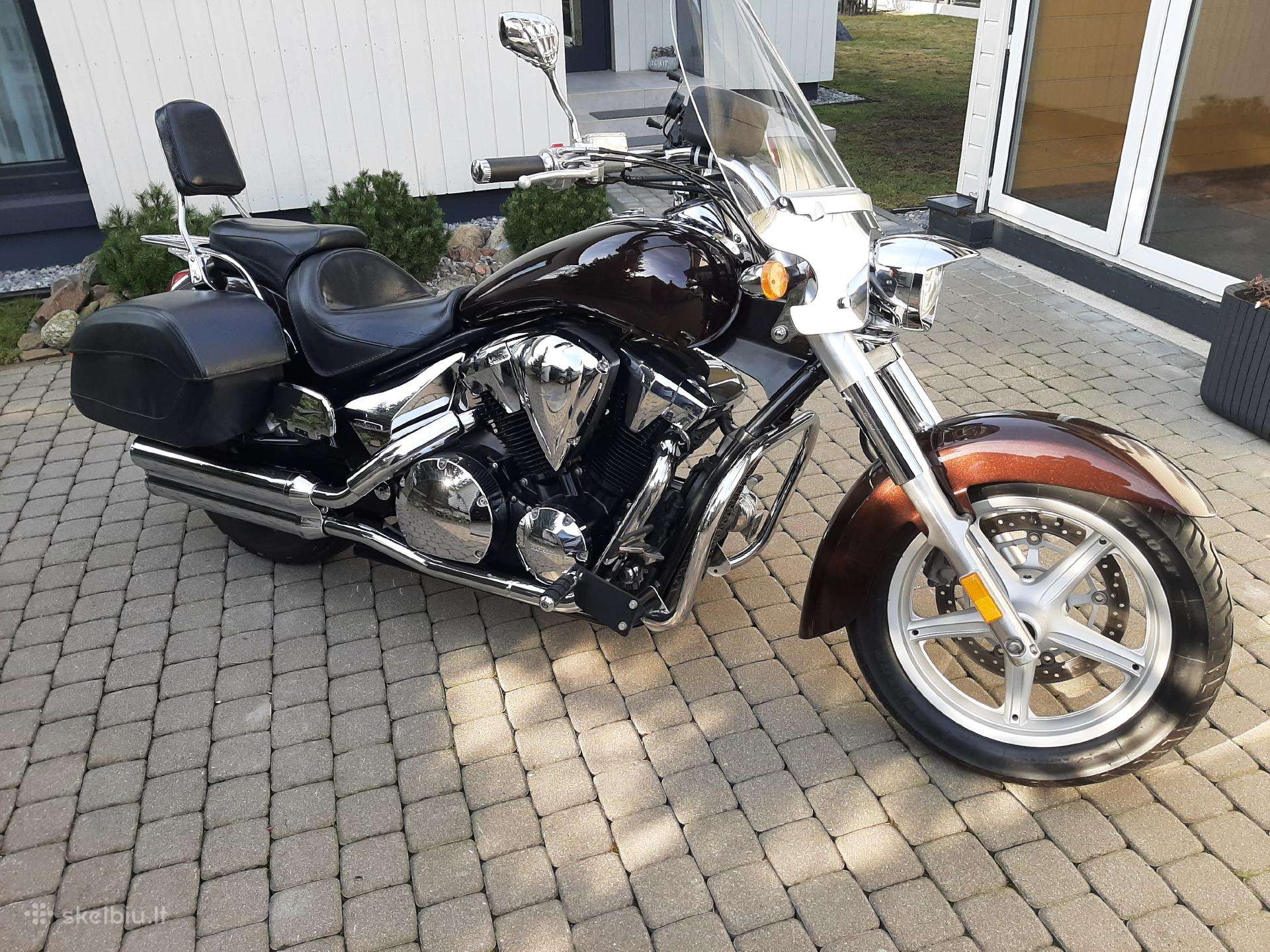 Honda Vt-1300