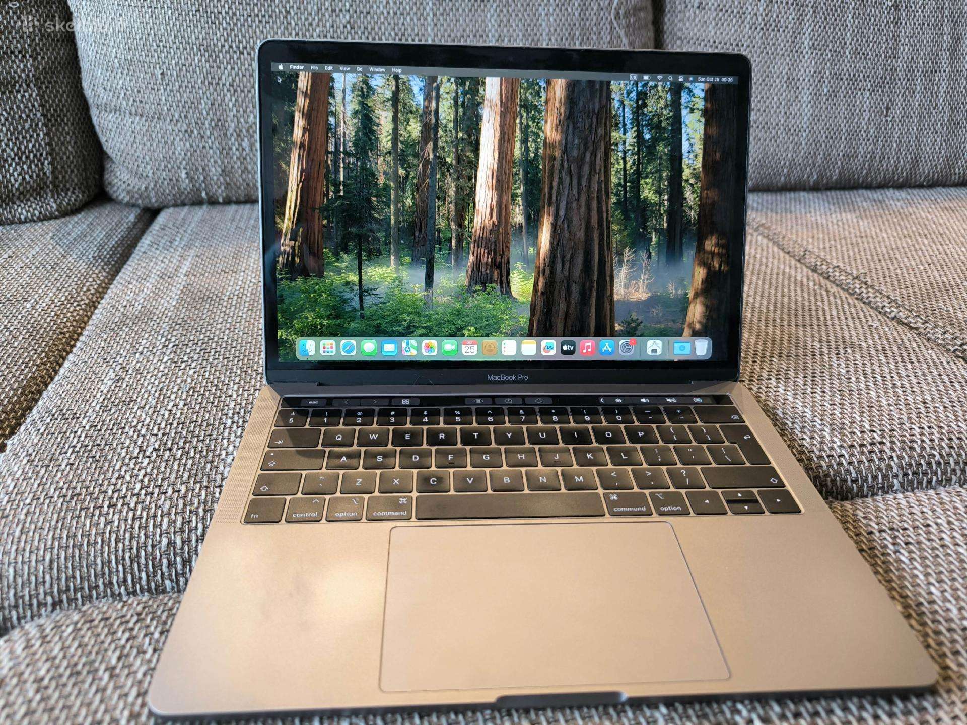 Parduodamas MacBook Pro 13 (2019) Touch Bar 2