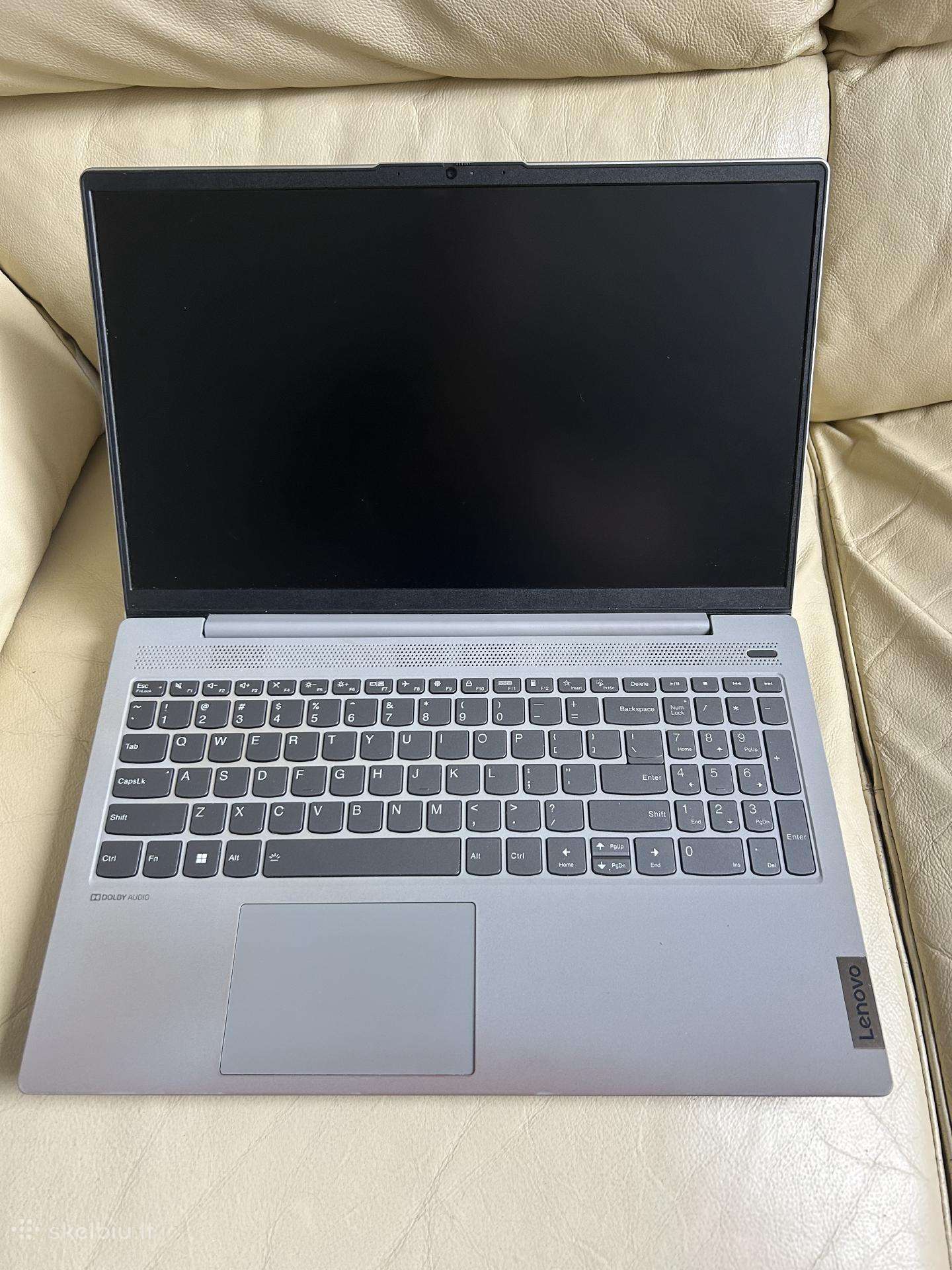Lenovo V330-14ikb (type 81b0) ir Ideapad 5 dalimis