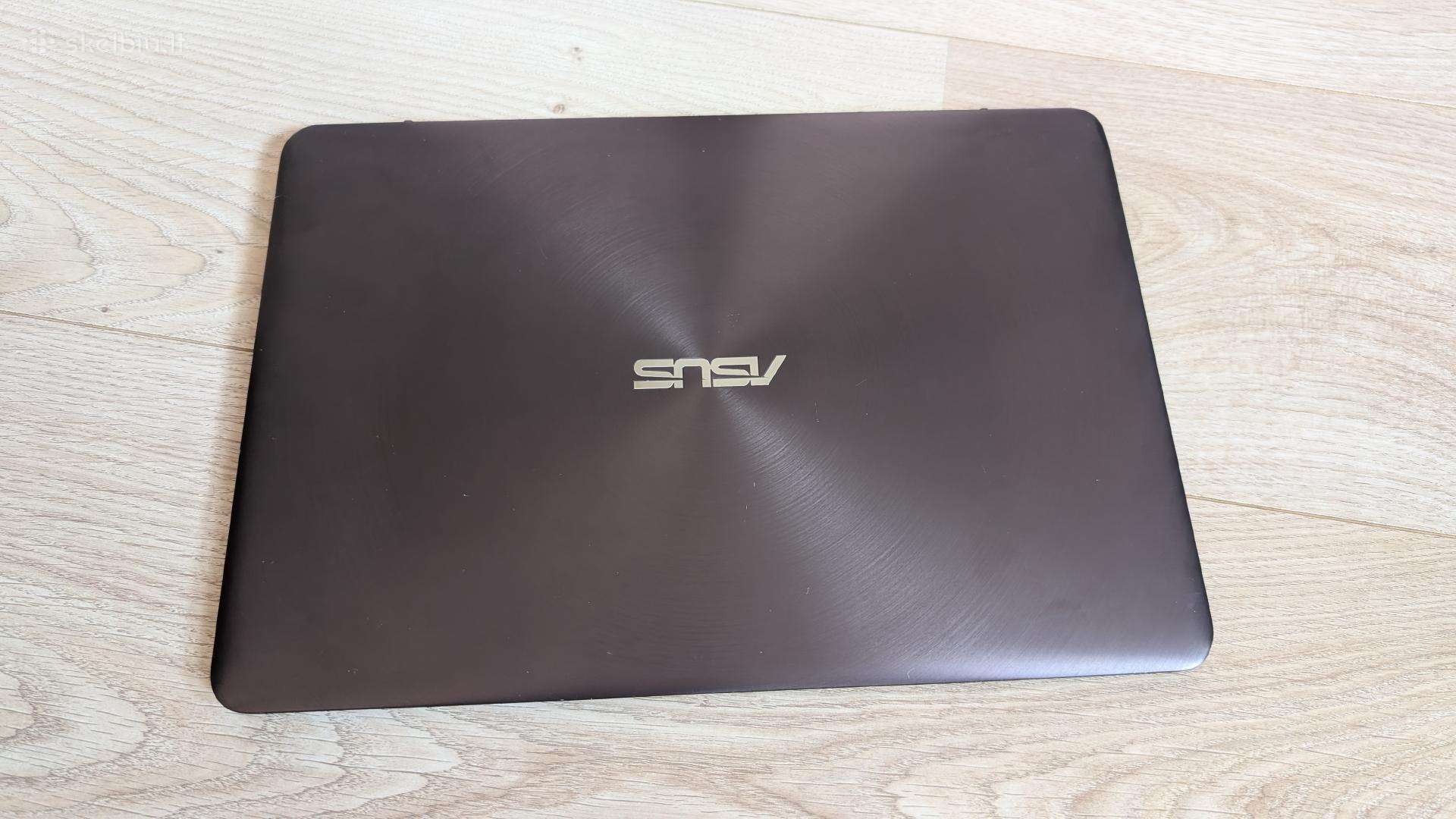 Asus Zenbook Ux305c 8gb RAM 256ssd