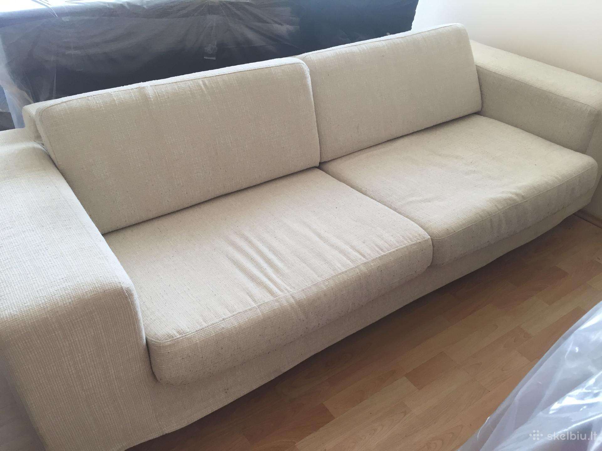 Sviesi sofa minimalistine