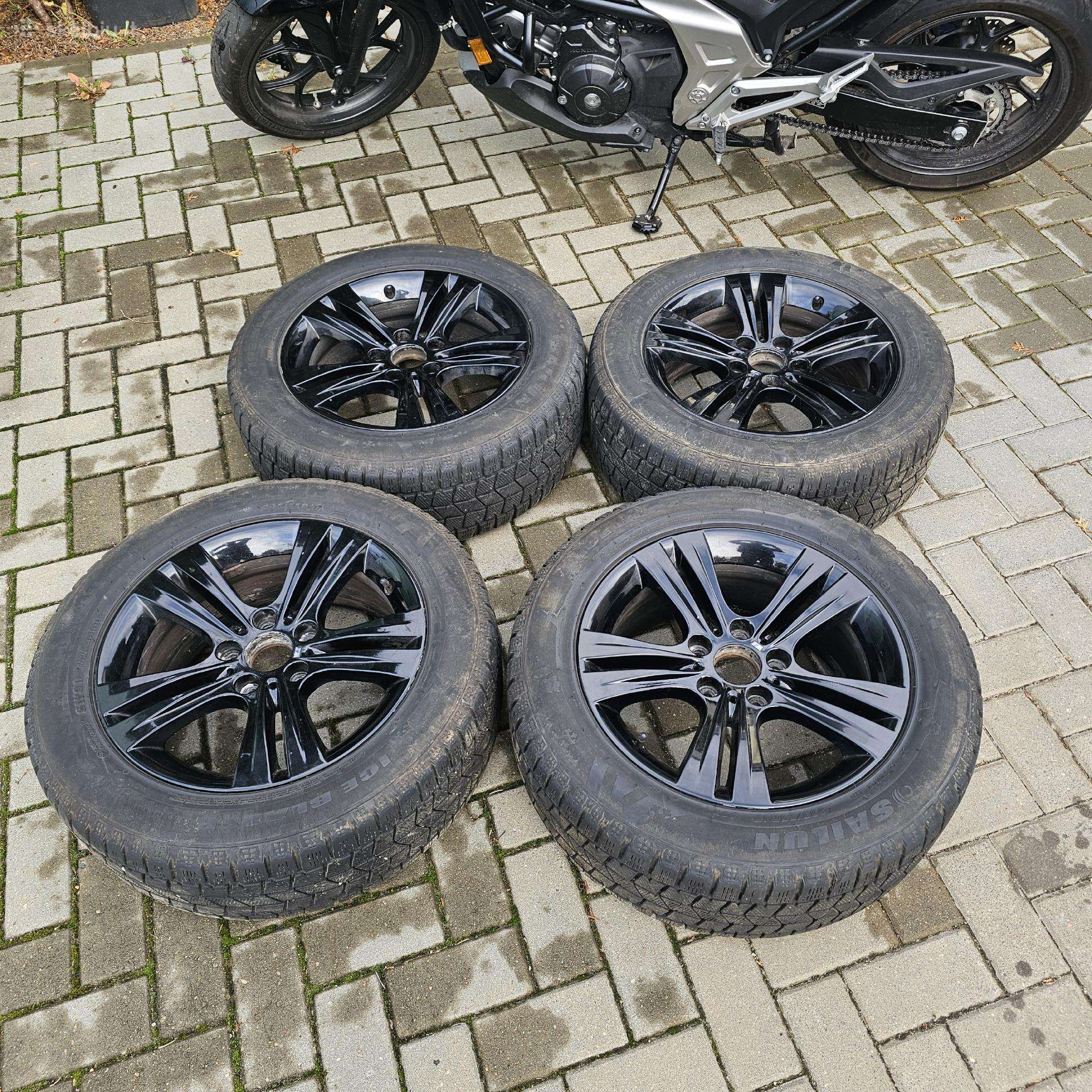Žieminiai ratai 235/55-r17 su apynaujėm padangom