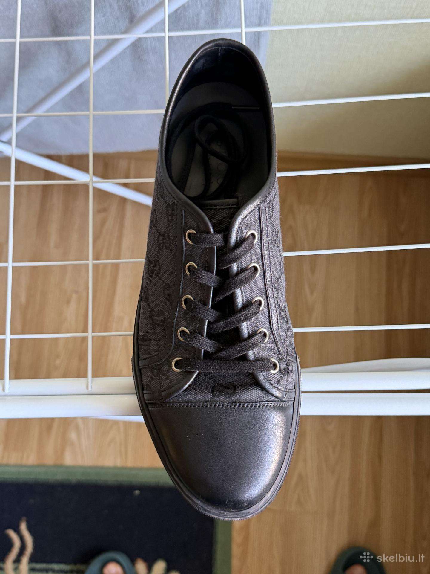 Parduodu orginalius gucci batus.
