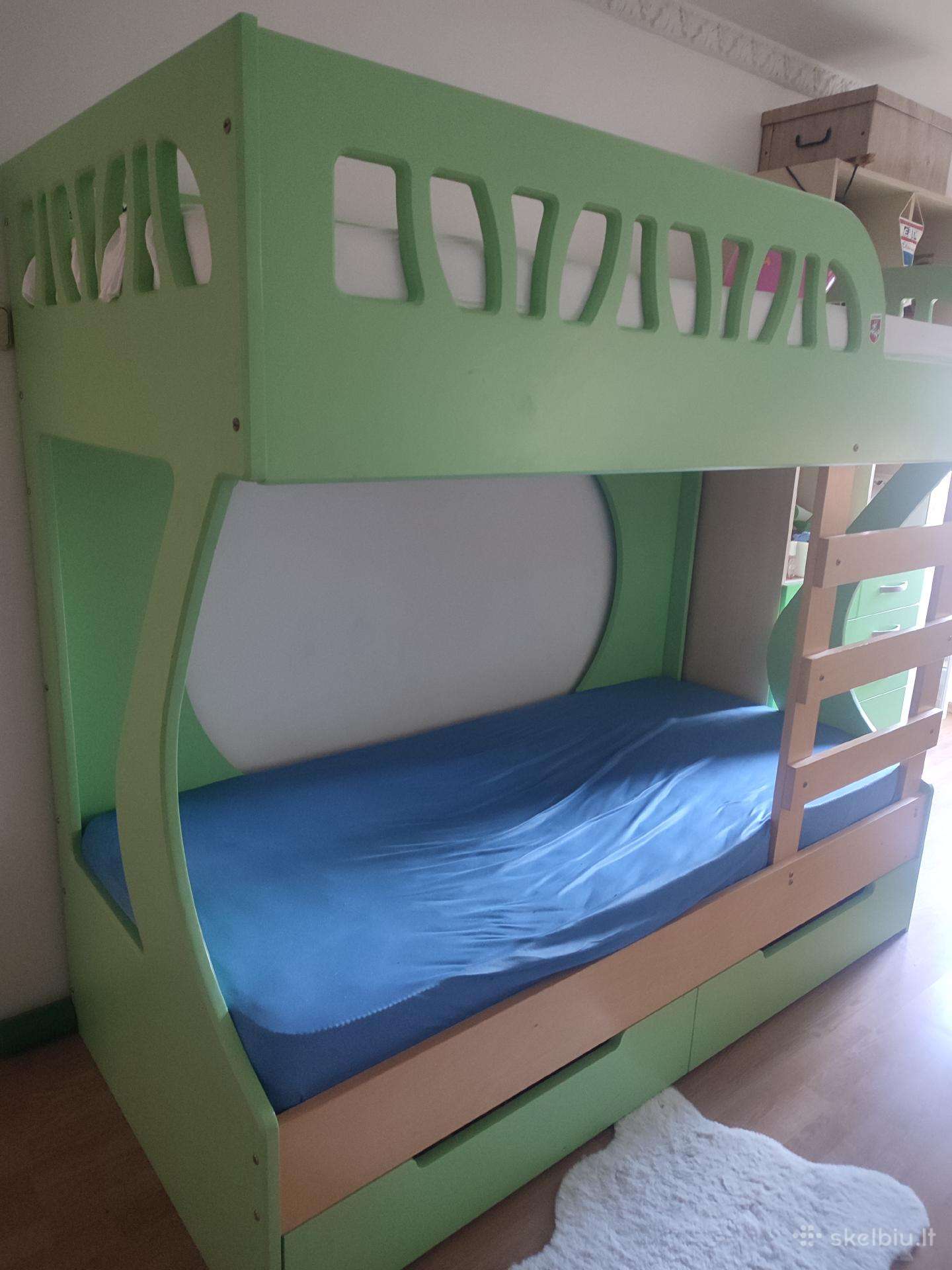 Dviaukštė lova gaminta pagal užsakymą