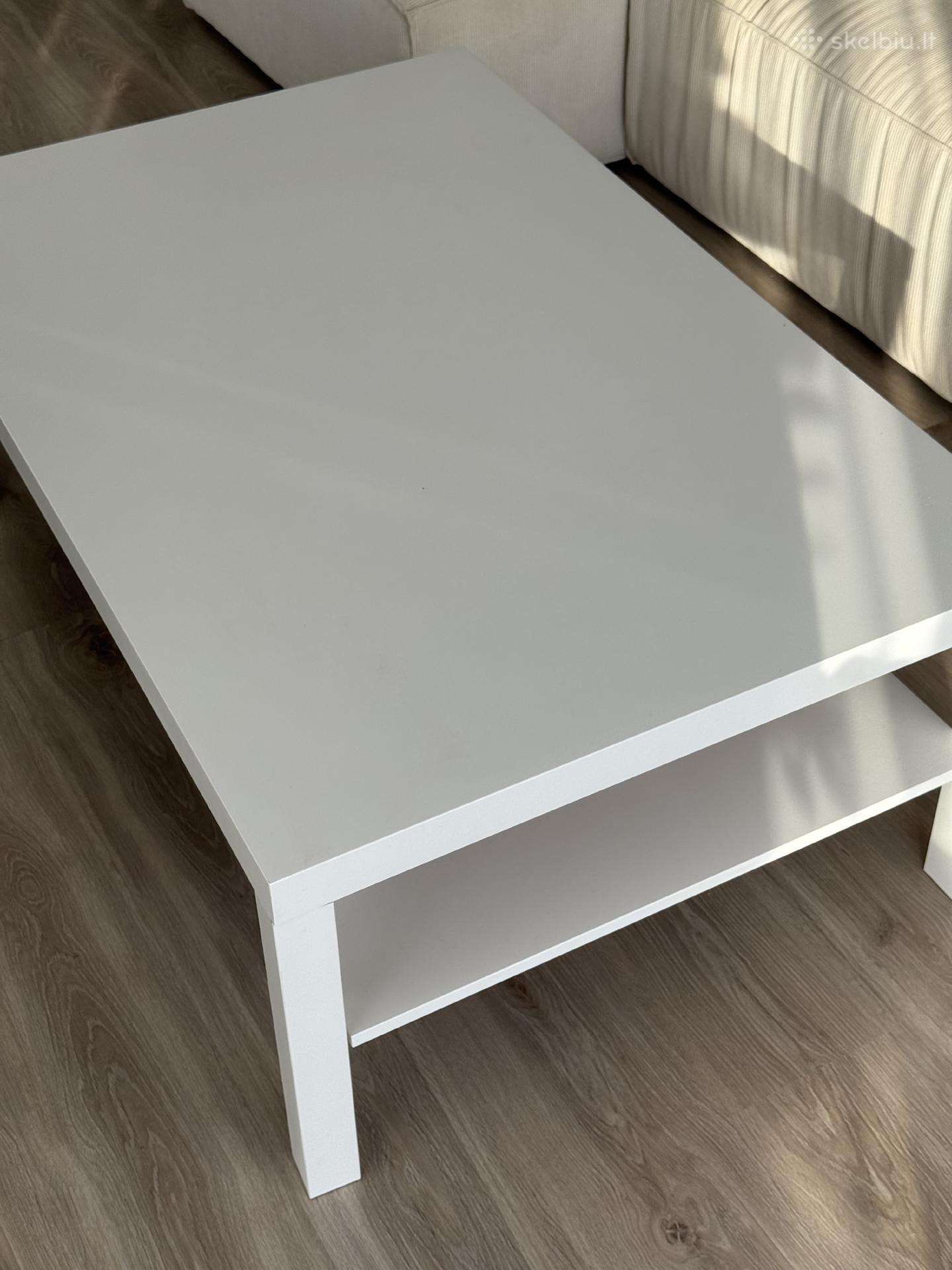 Baltas Ikea Lack kavos staliuka
