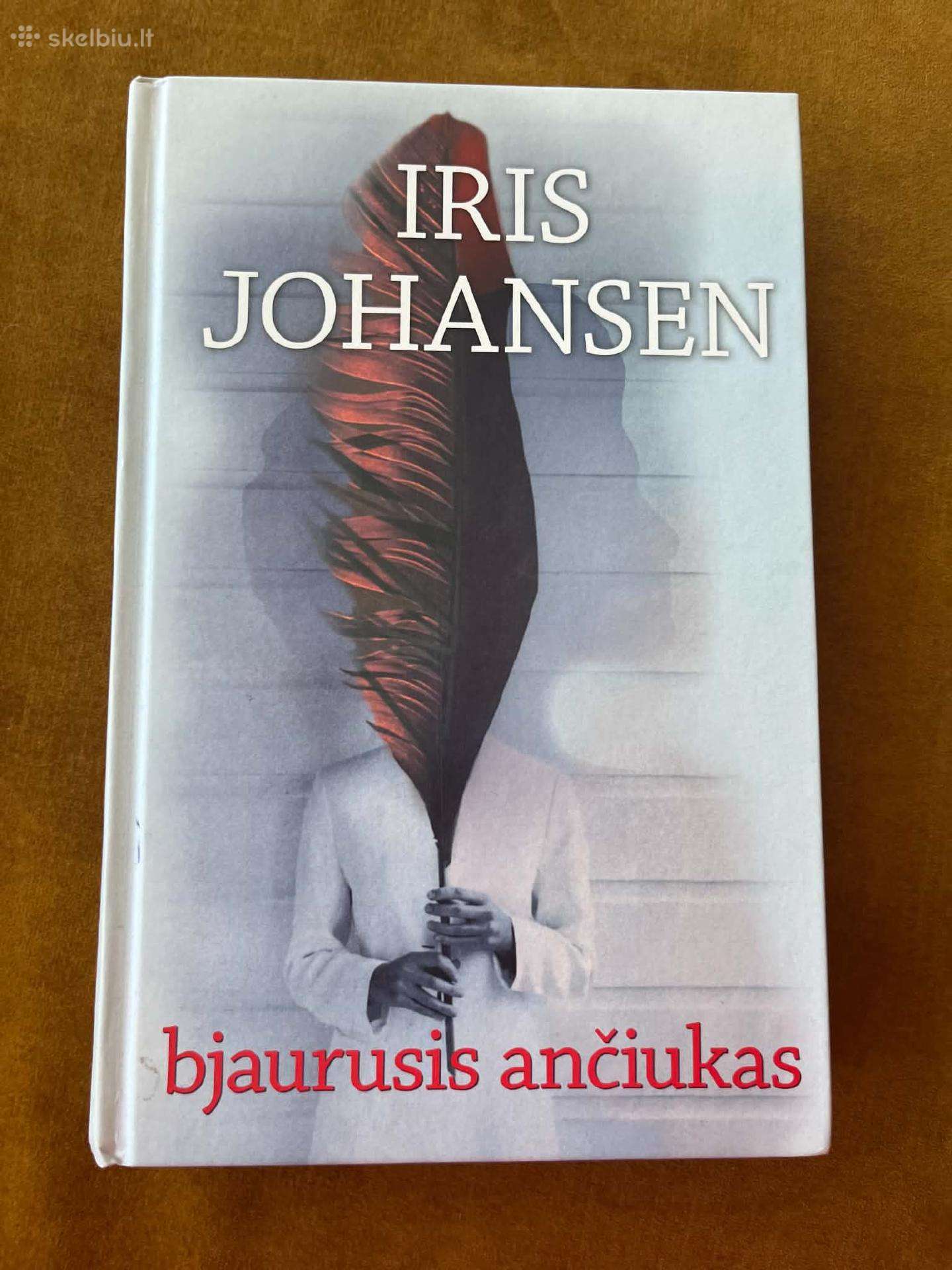 Iris Johansen bjaurusis ančiukas