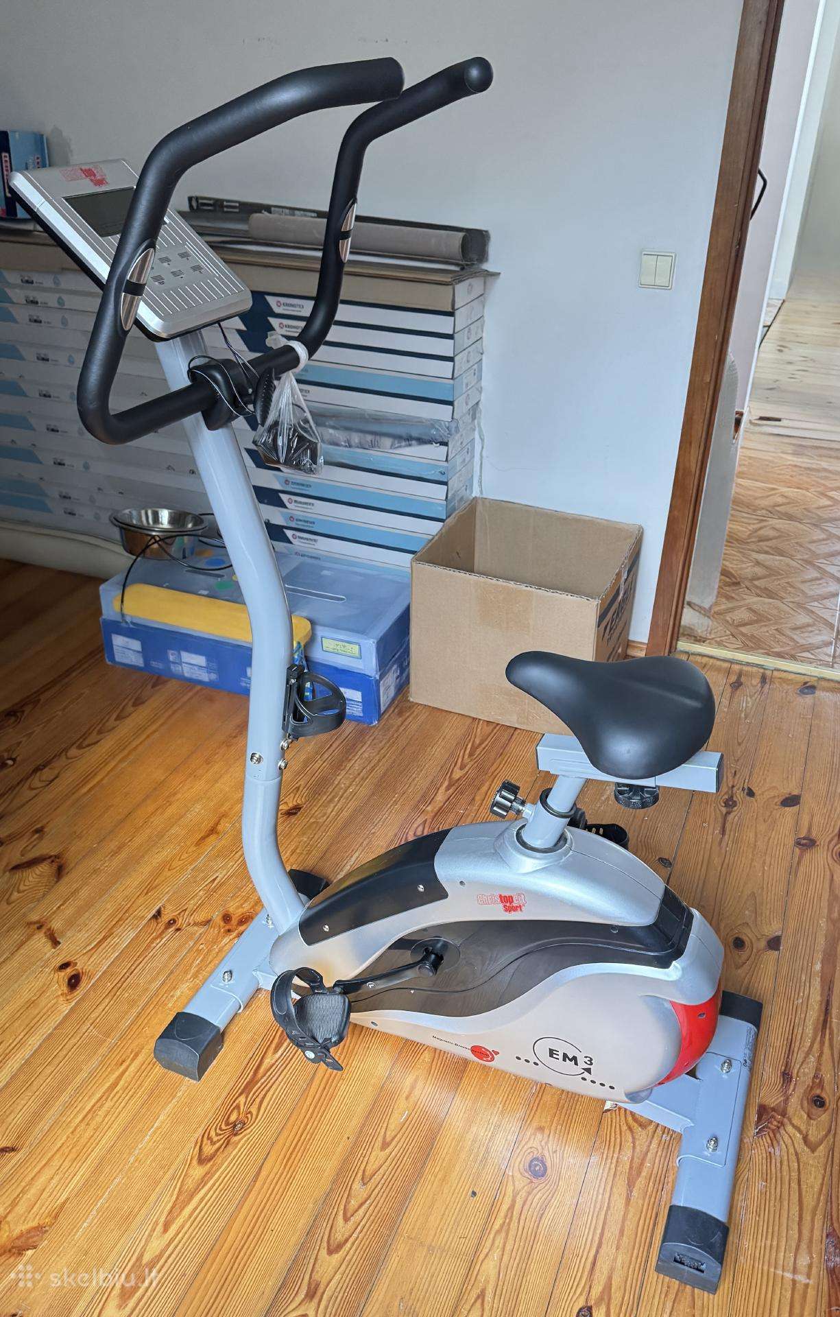 Christopeit Sport Em3–tvirtas magnetinis dviratis