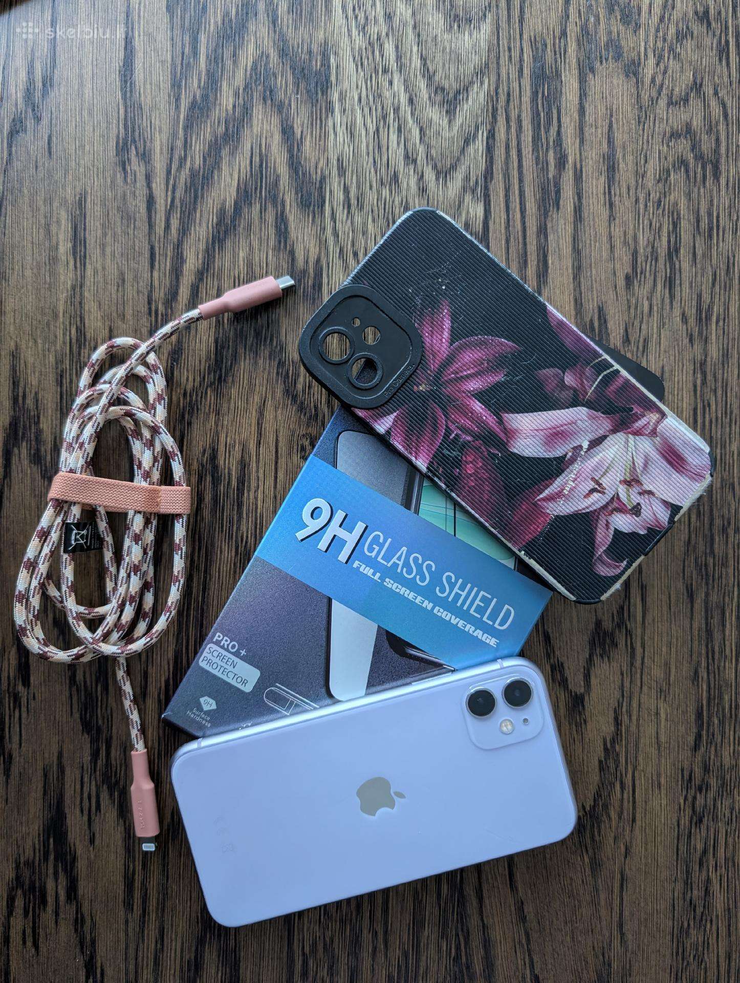 iPhone 11 ir iPhone 12 Pro Max