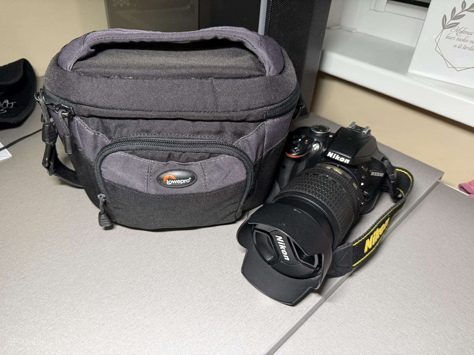 Nikon D3300 su Nikon 18-105mm