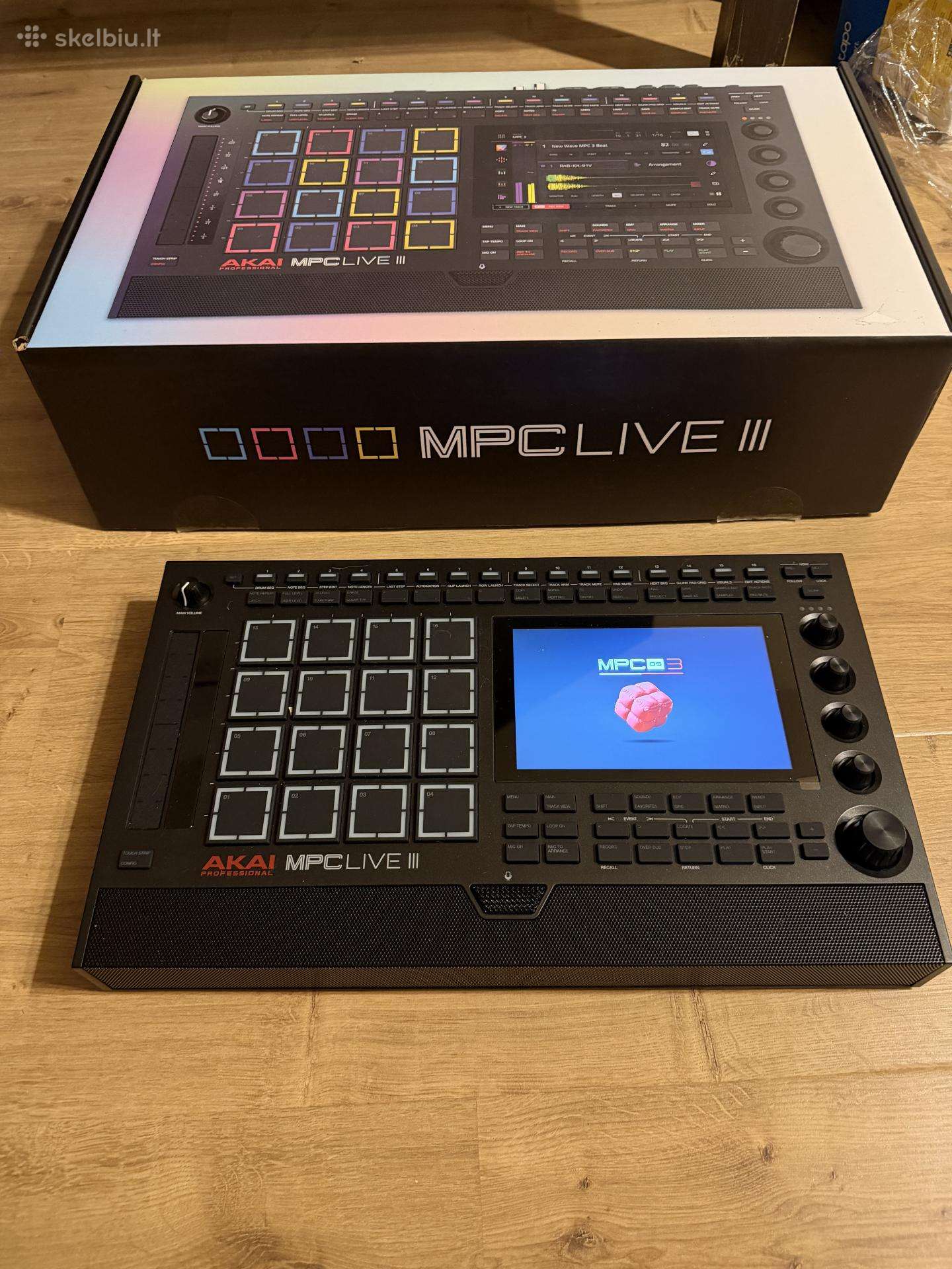 Akai Mpc Live 3 Naujas