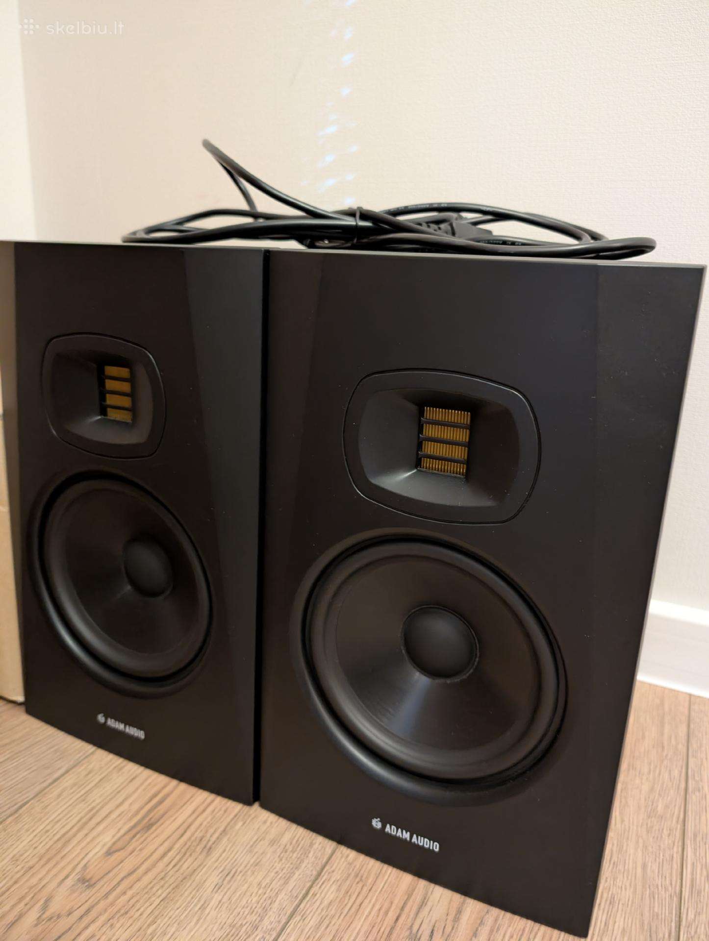 Adam T7v + T10s sub