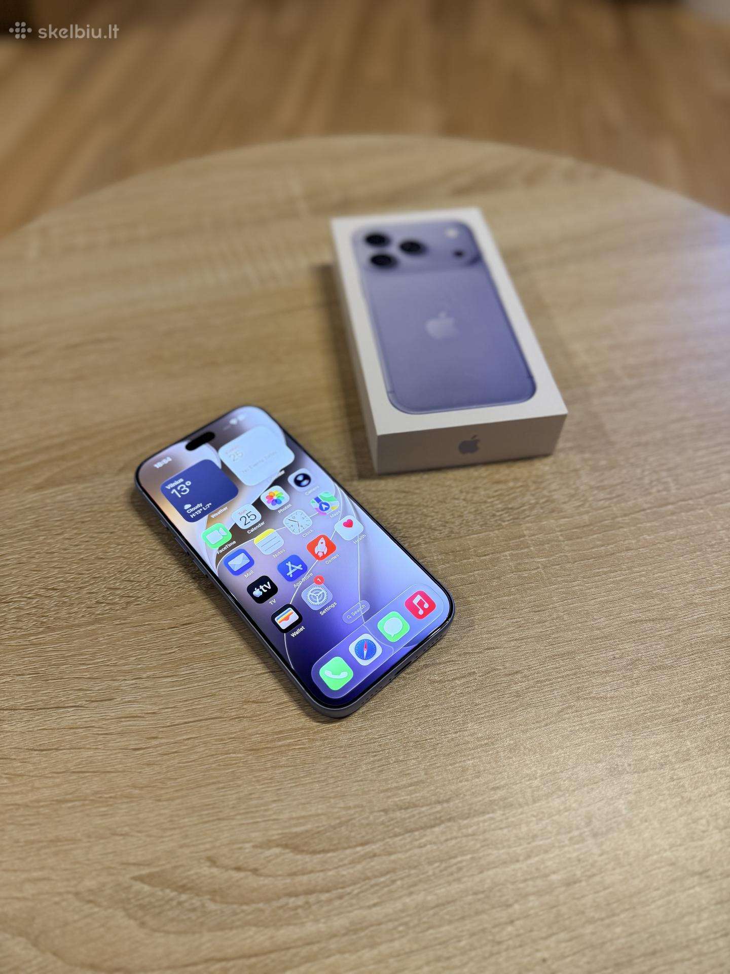 Kaip naujas iPhone 18 Pro, Glacier