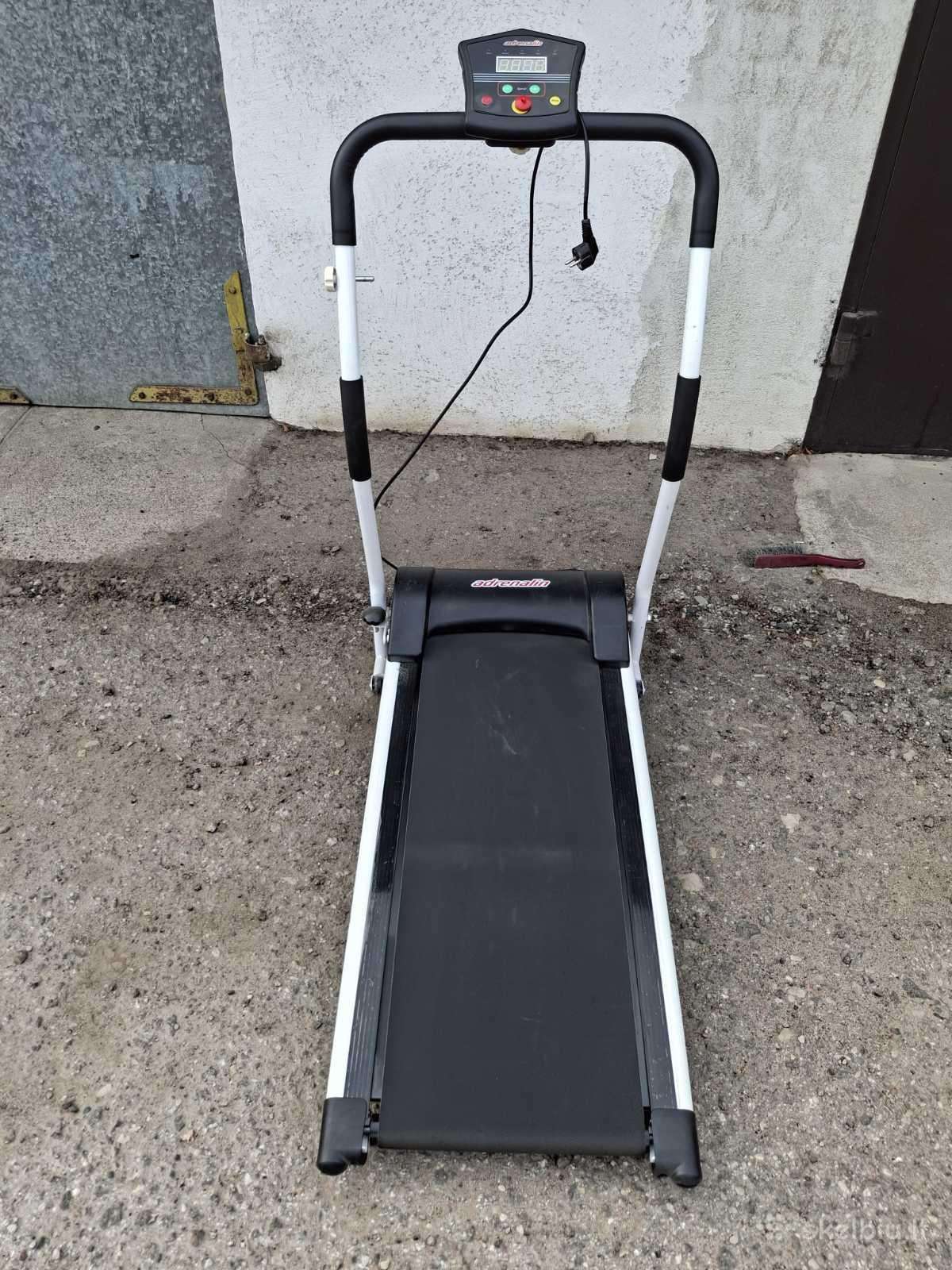 Elektrinis bėgimo/ėjimo takelis