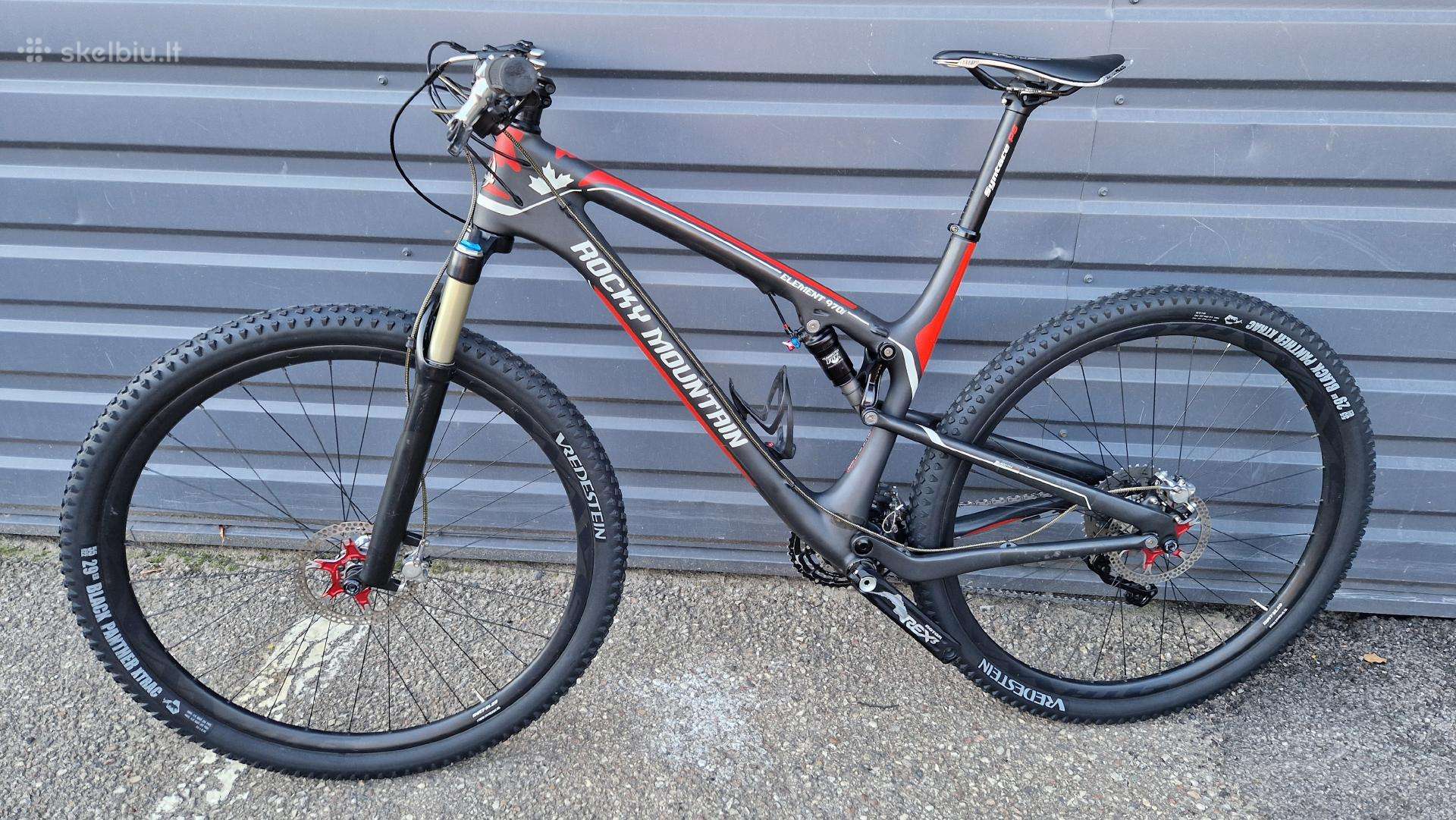 Kanados firmos Rocky Mountain MTB full suspension