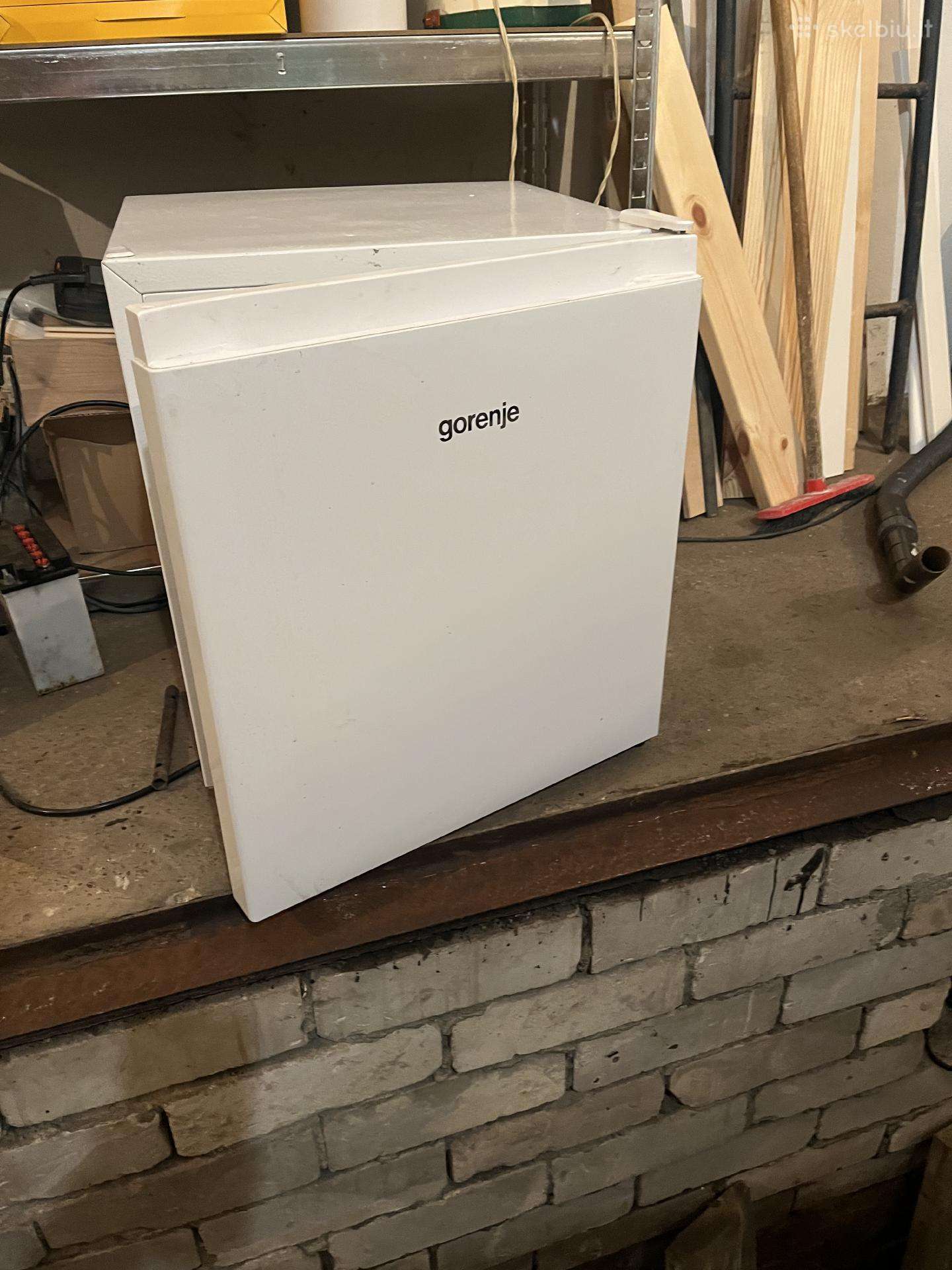 Nedaug naudotas mažas šaldytuvas Gorenje