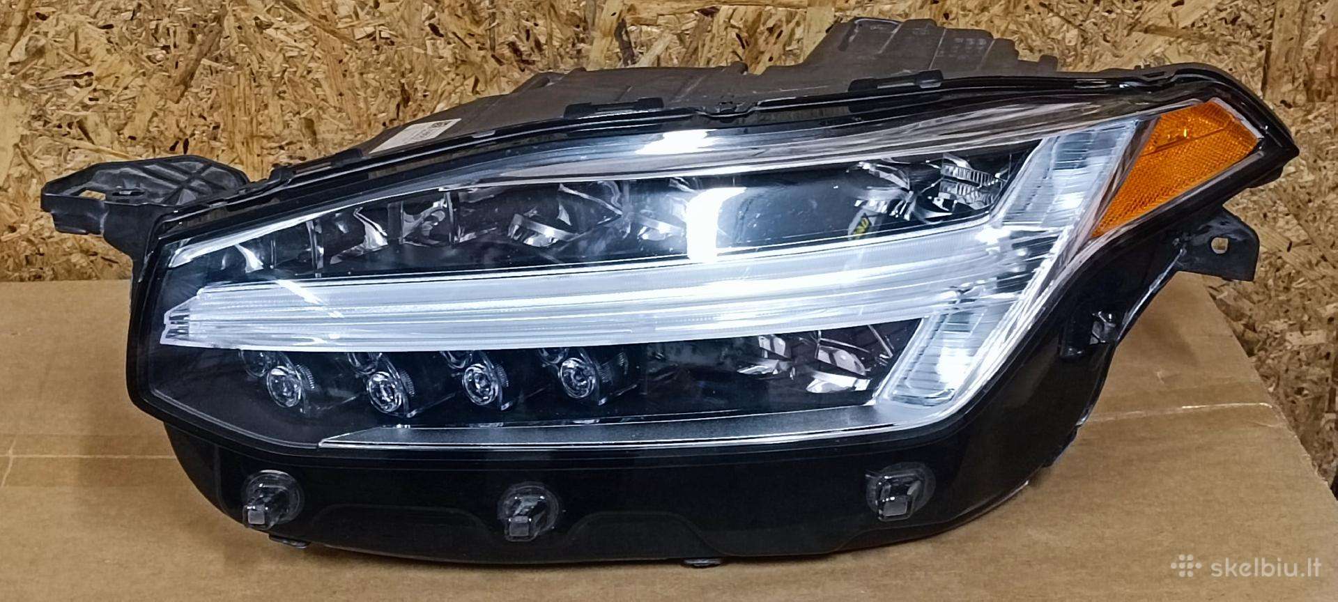 Volvo Xc90 Žibintas