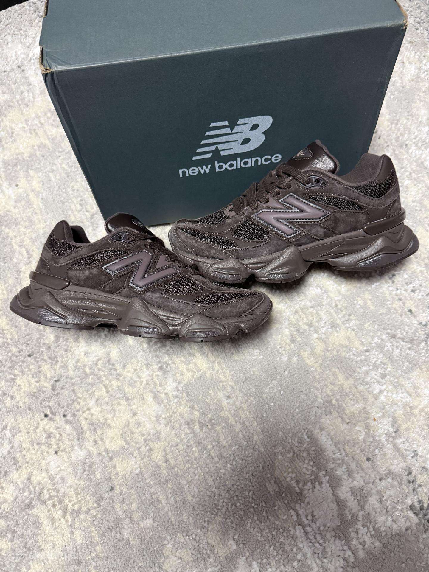 New Balance 9060 kedukai