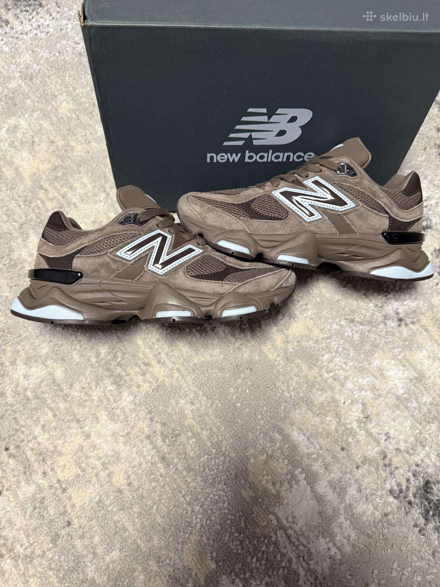 New balance 9060