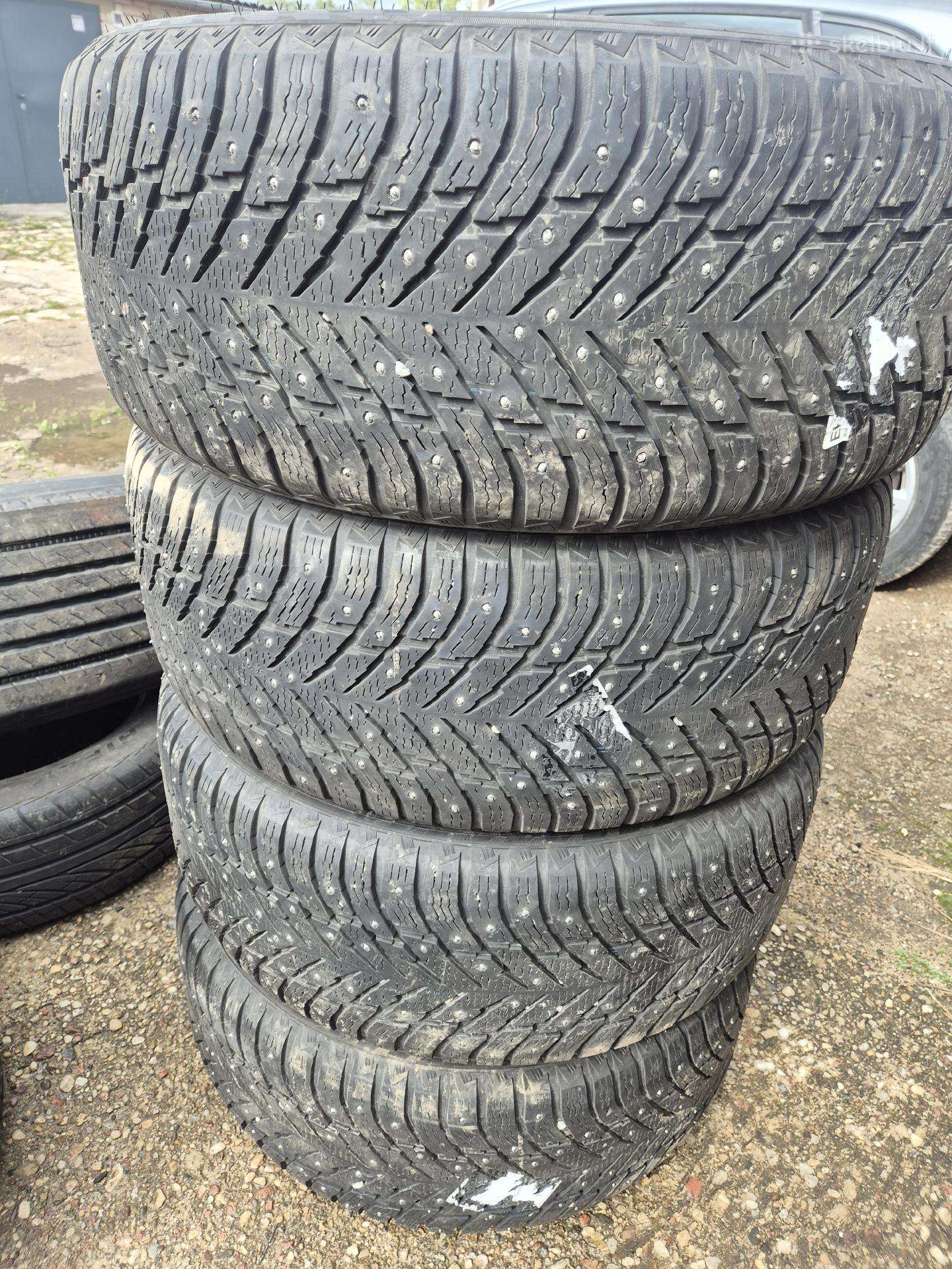275/50r20 Nokian hkpl10