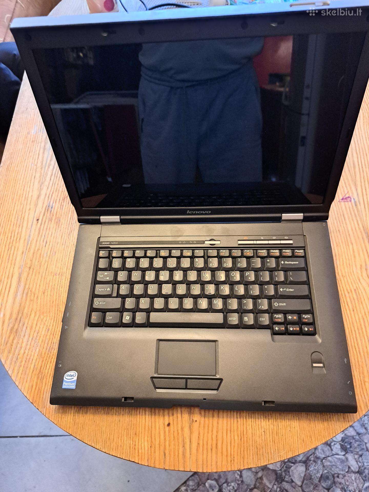 Kompiuteris nesioj.lenovo 3000 N200 mod 0769 25€