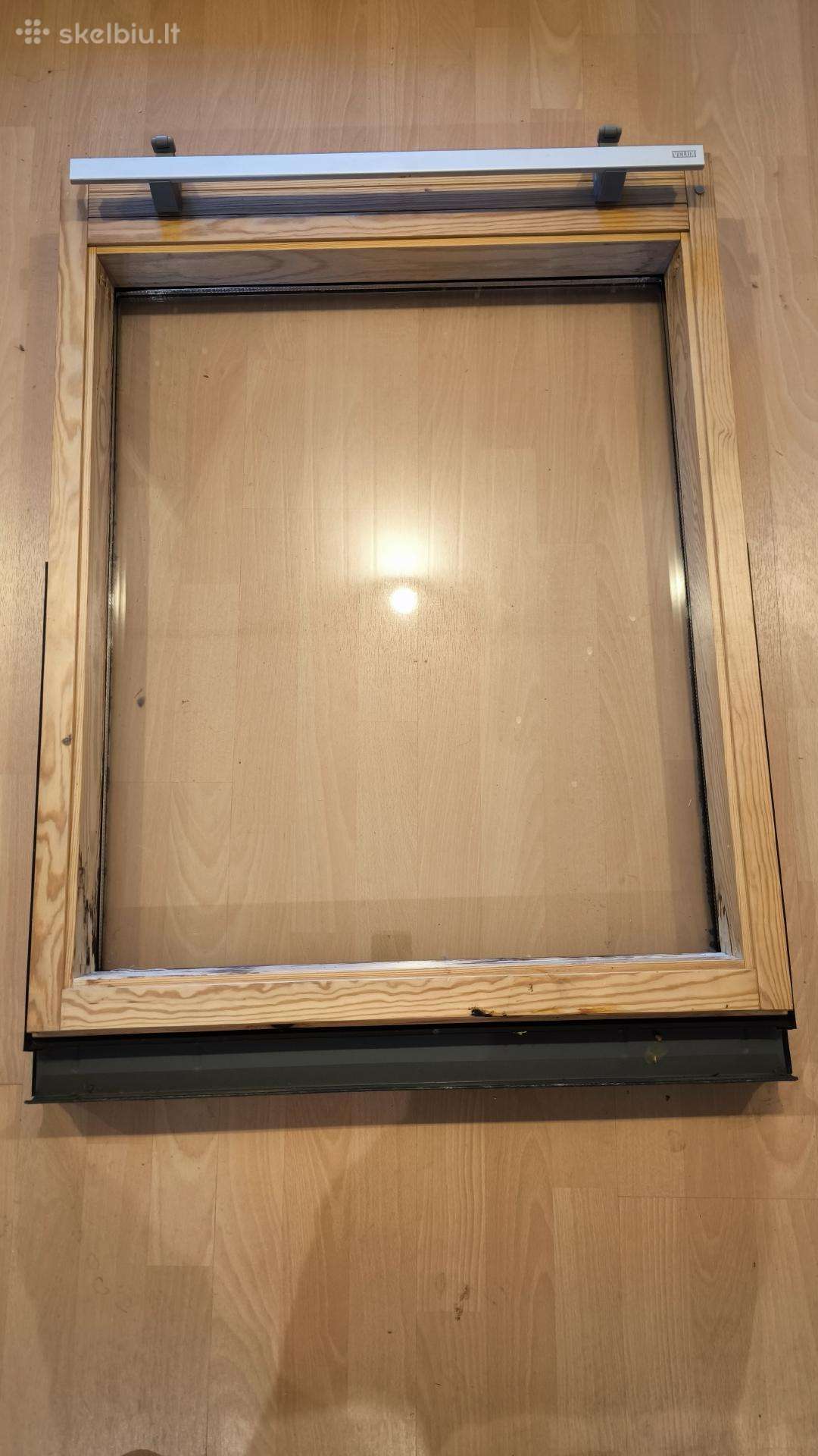 Naudoti Velux stoglangiai