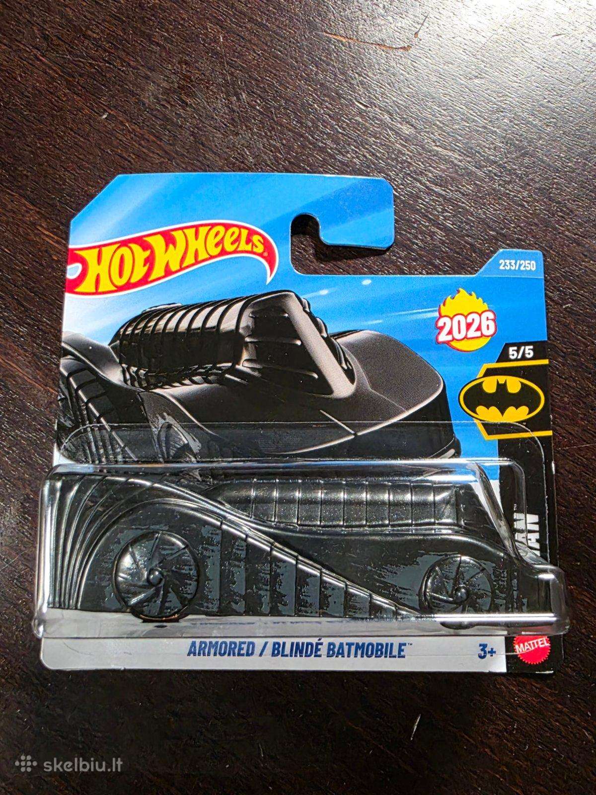 Hot Wheels Armored Batmobile