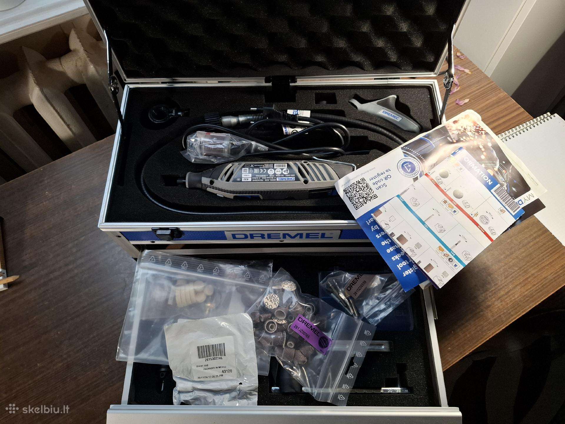 Elektrinis tiesinis šlifuoklis Dremel 4250-6/128