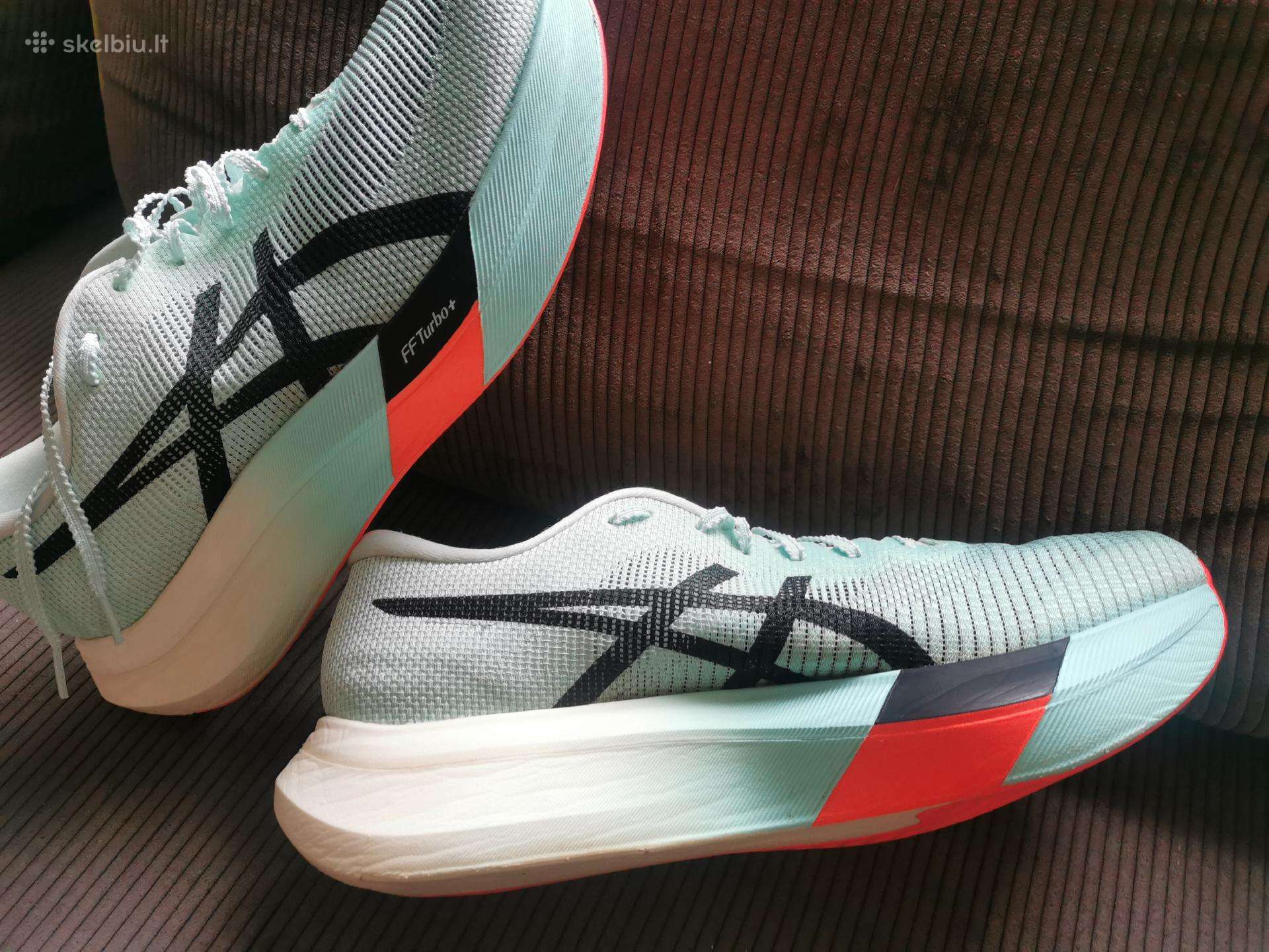 Asics Metaspeed Sky Paris