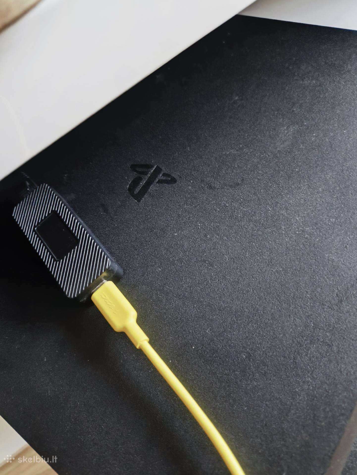 Ps4 1tb atrištas + kameras