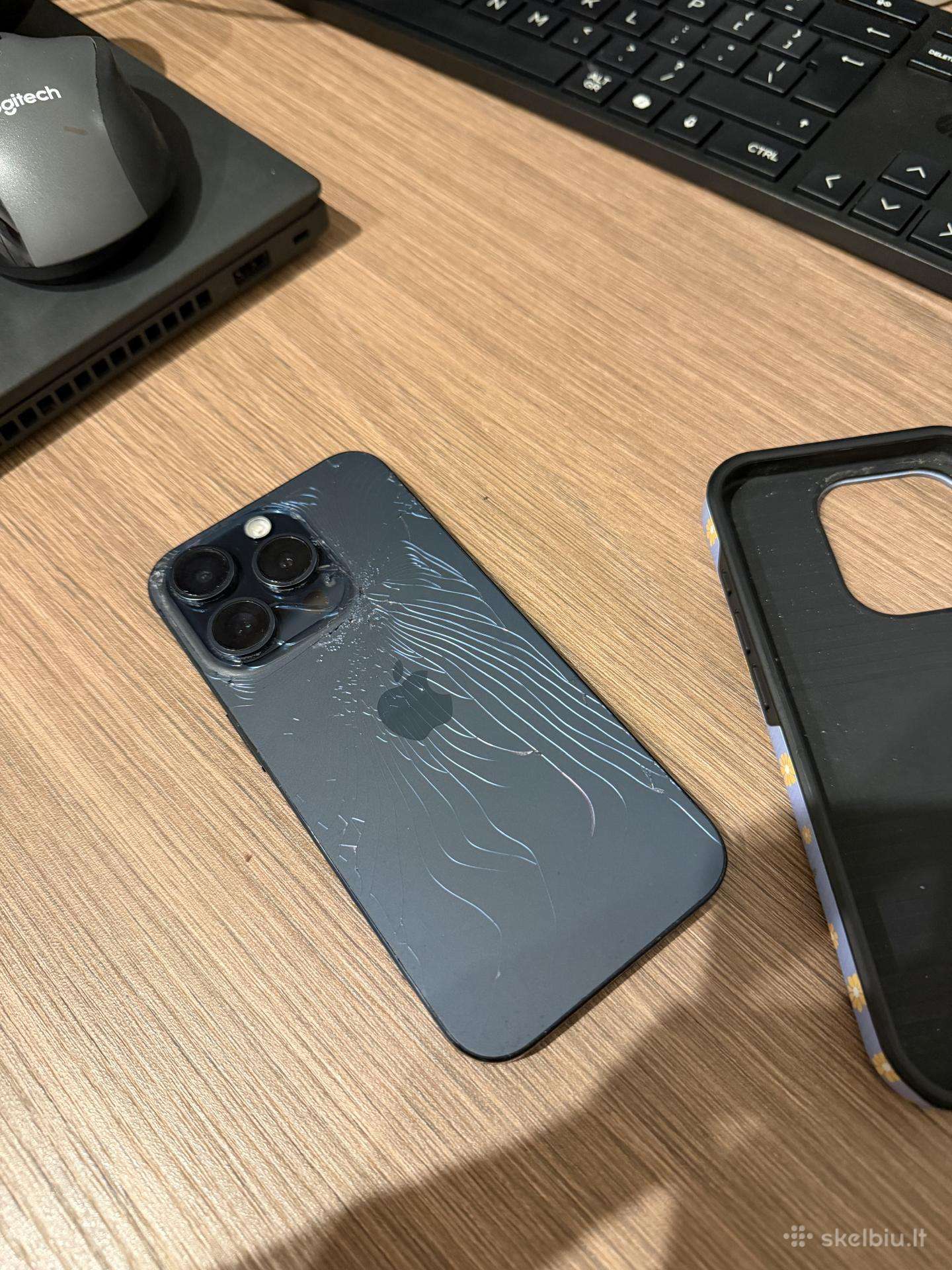 iPhone 15 pro 128 GB