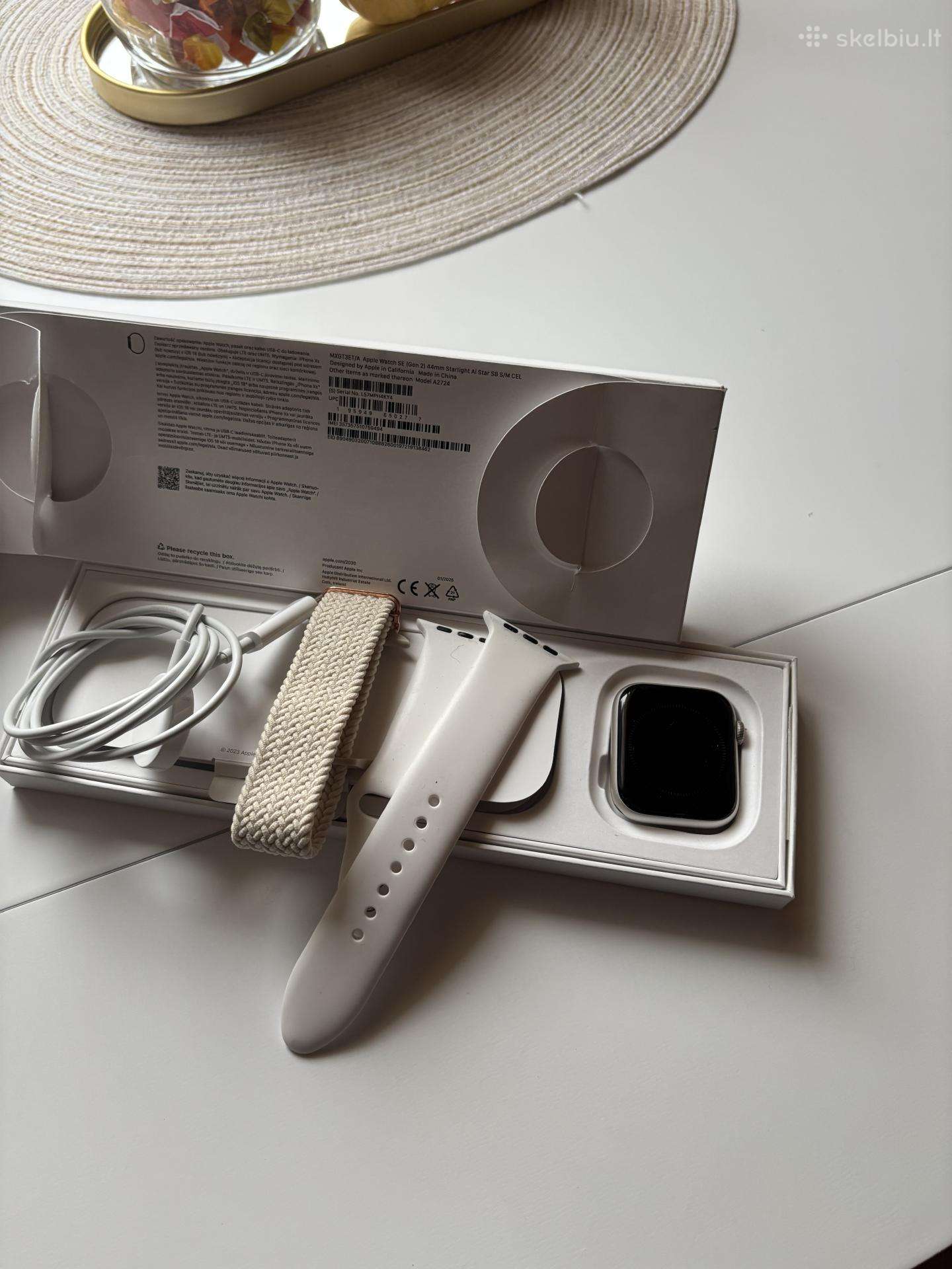 Apple watch series Se 2 (gen 44)