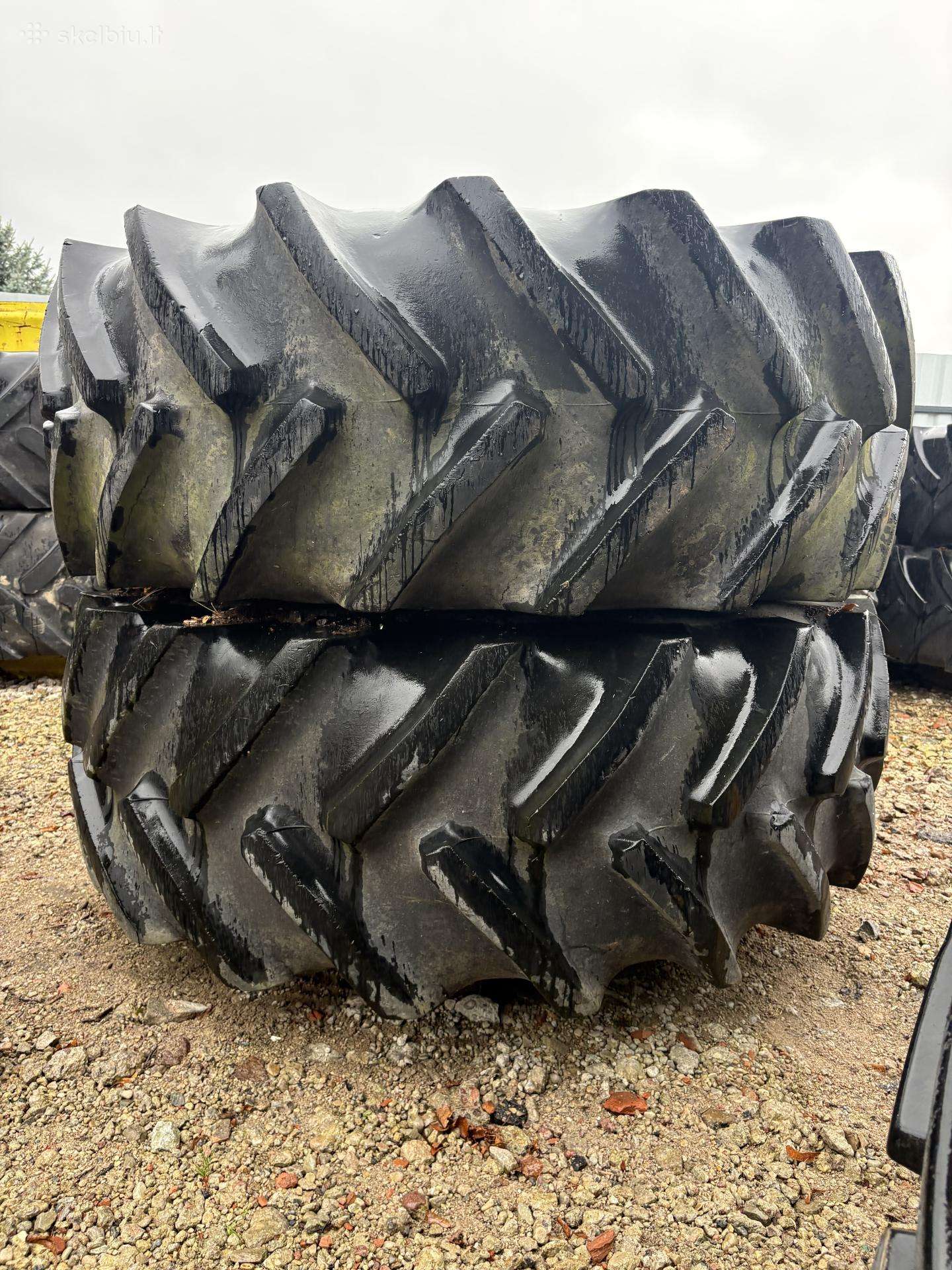 24,5r32 (650/75r32) Goodyear kombaino ratai