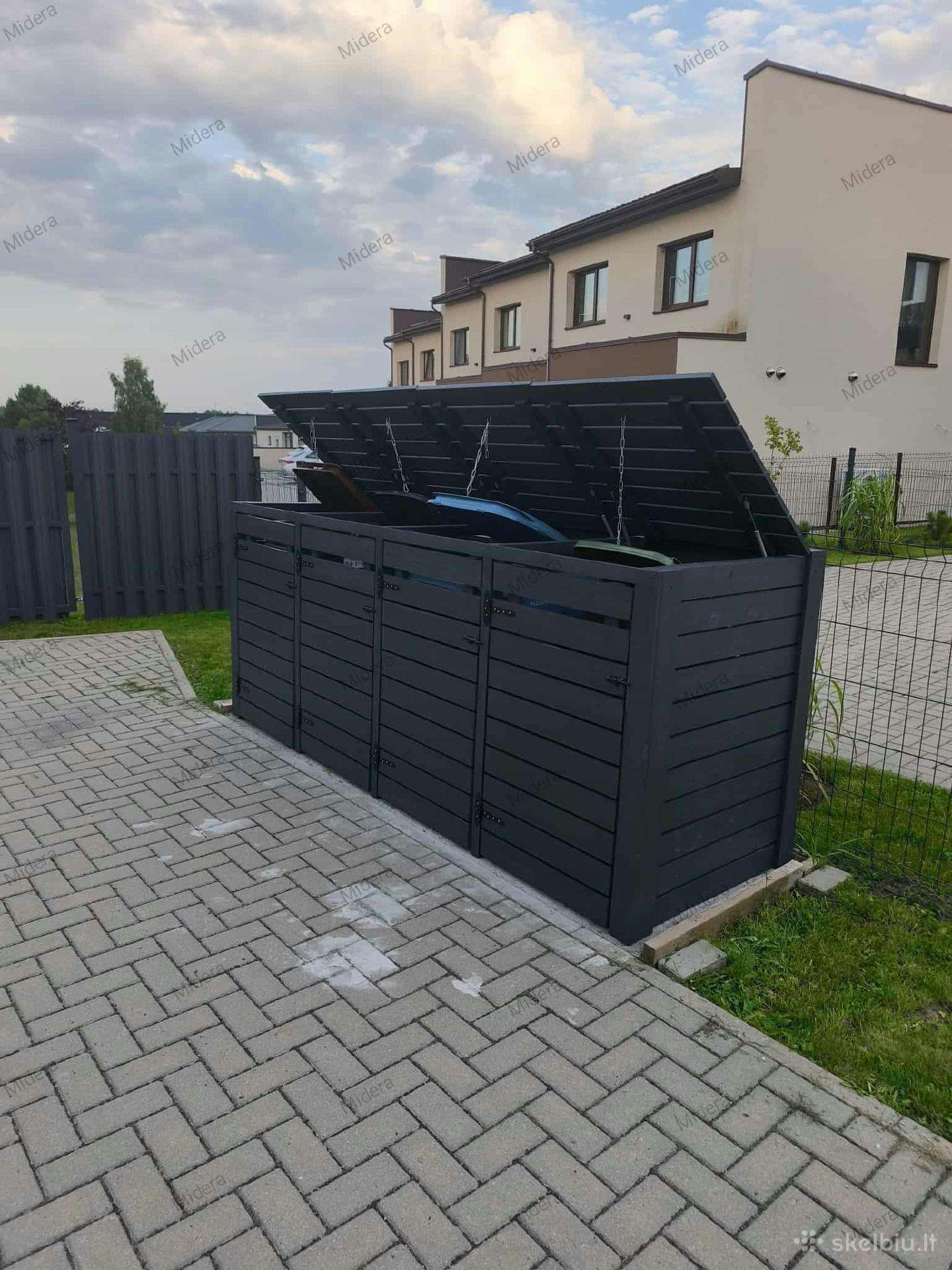 Medinės šiukšlių konteinerių pastogines