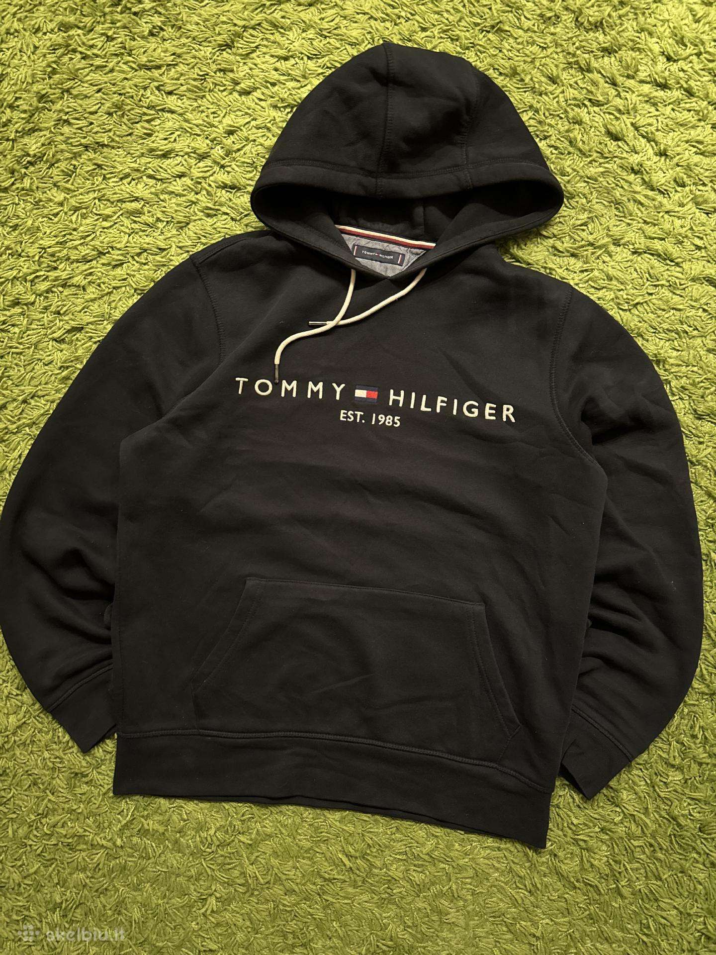 Tommy Hilfiger megztinis
