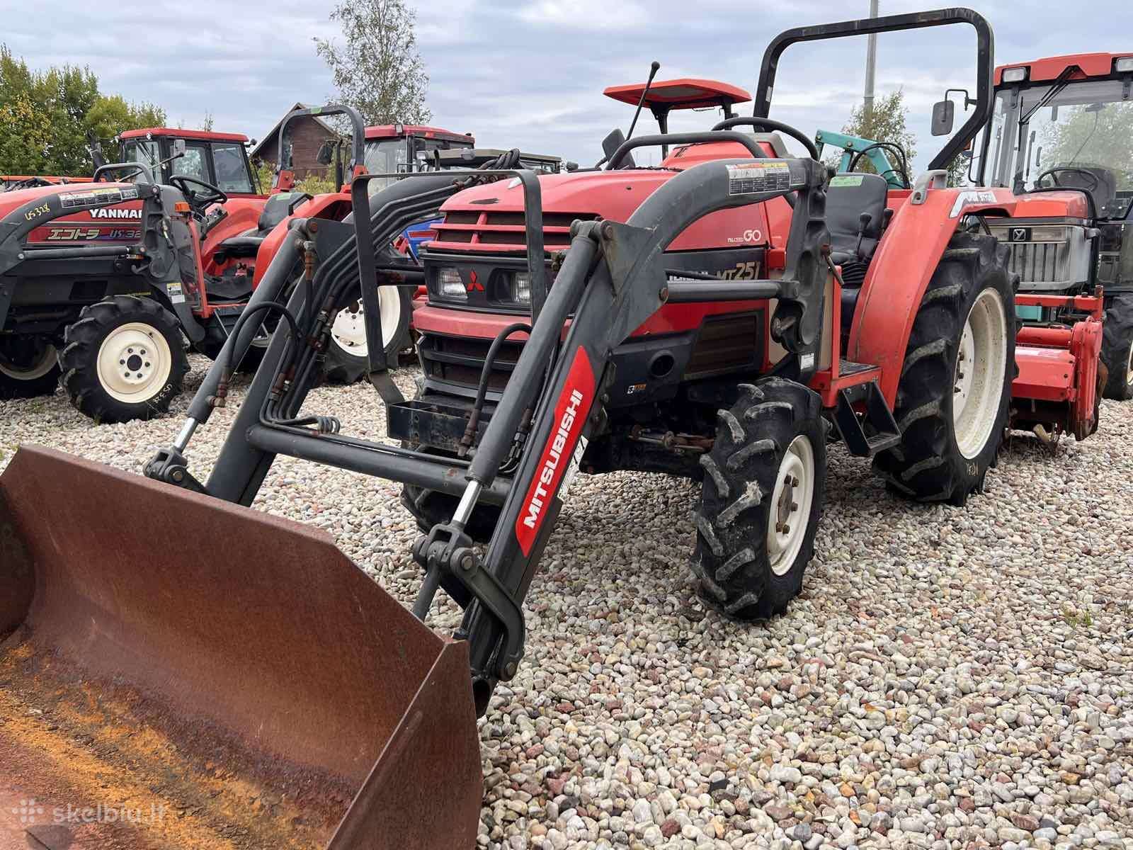 Japoniški mini traktoriai nauja siunta 2026 10 26
