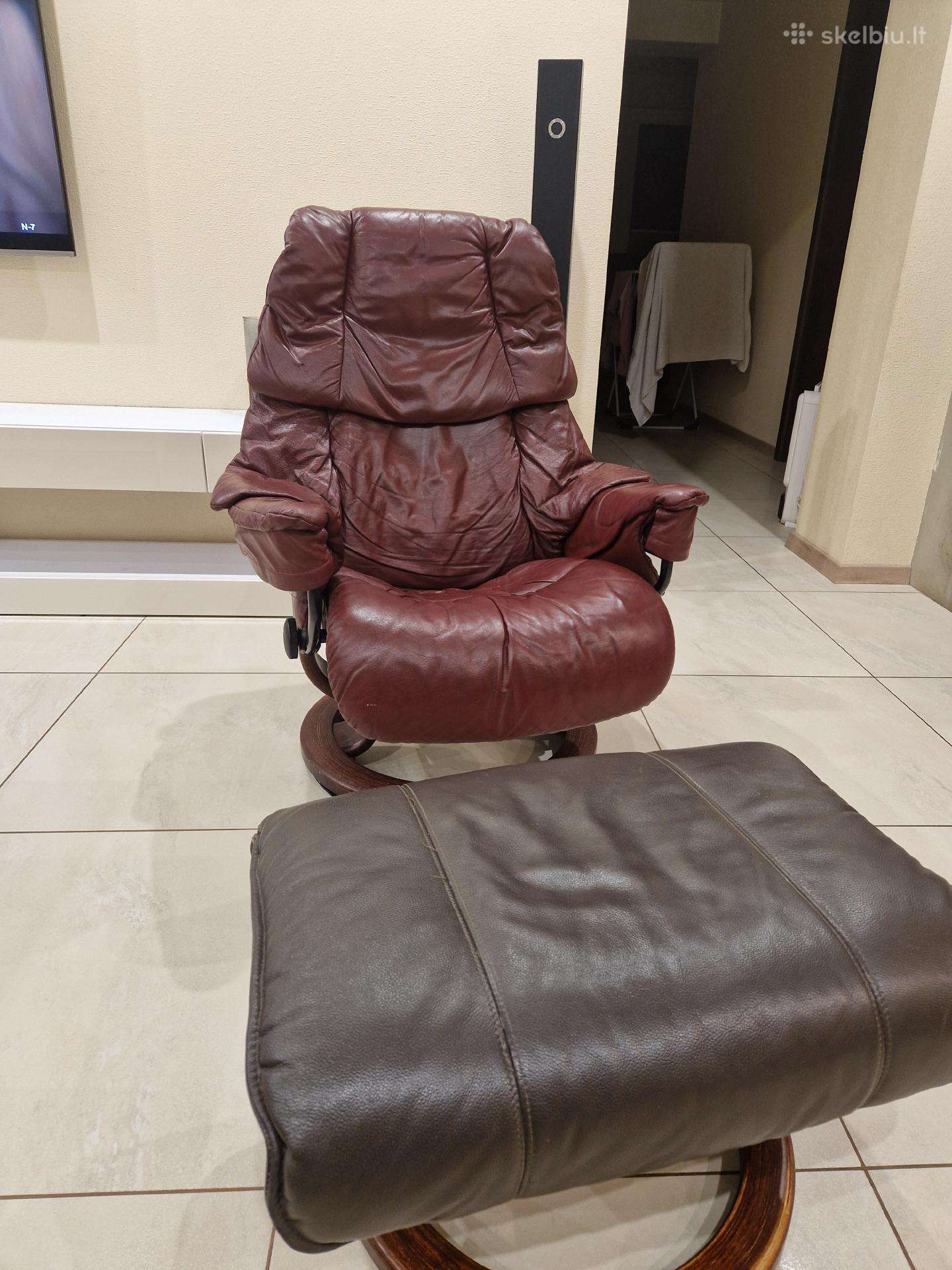 Parduodu poilsio odini foteli su pakoju,130€