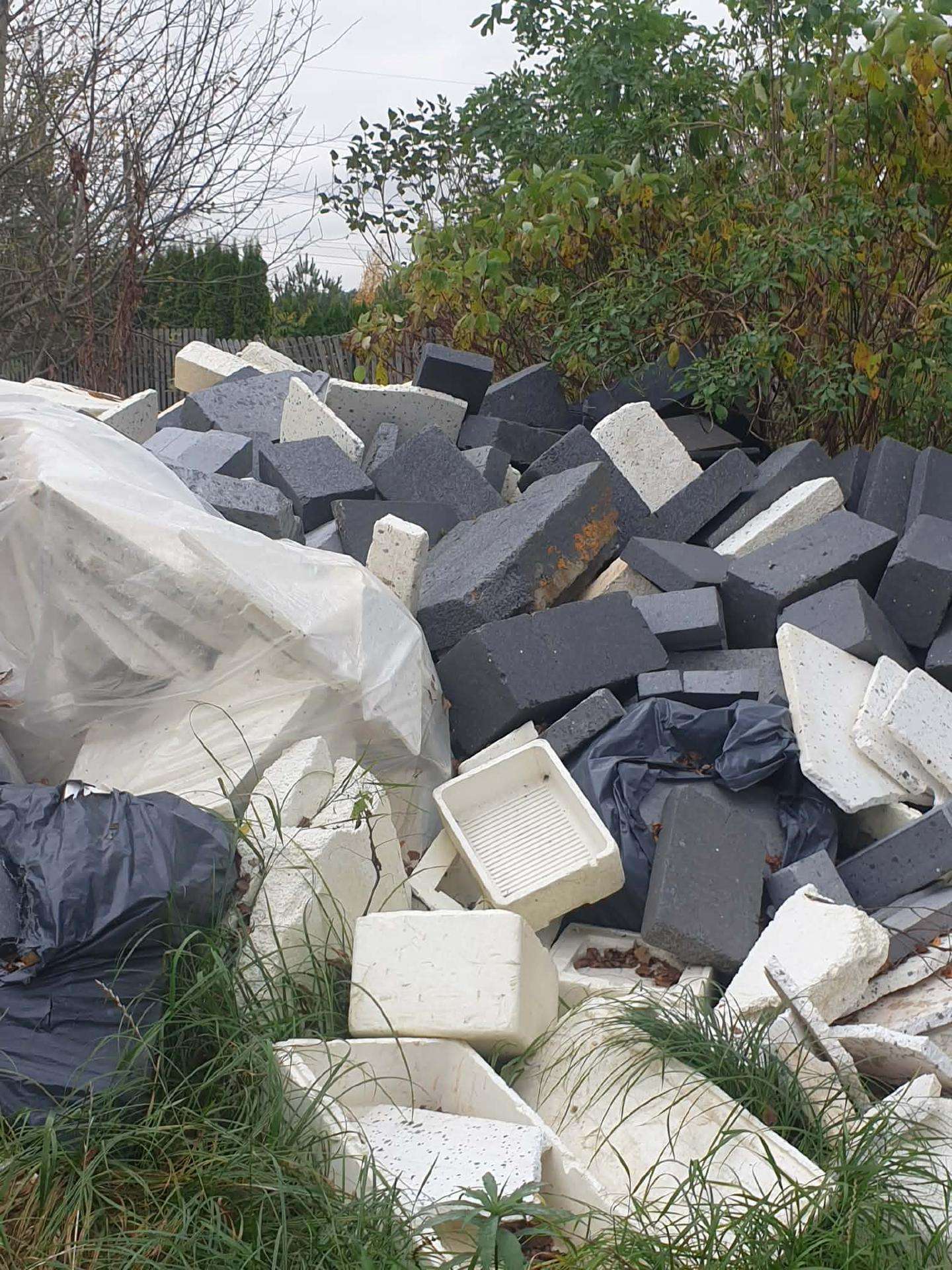Atiduodame Putplastį