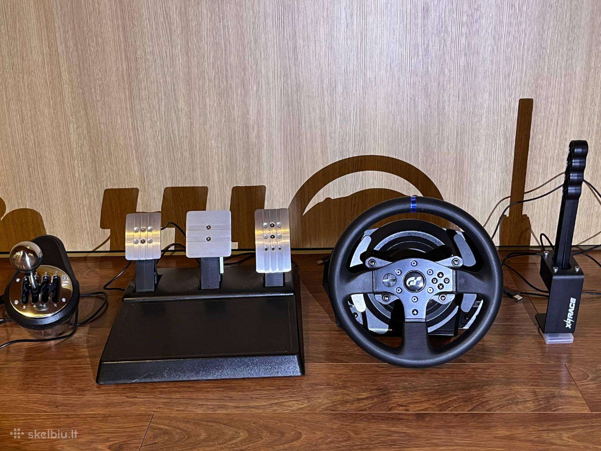 Parduodu Thrustmaster T300 RS GT su priedais
