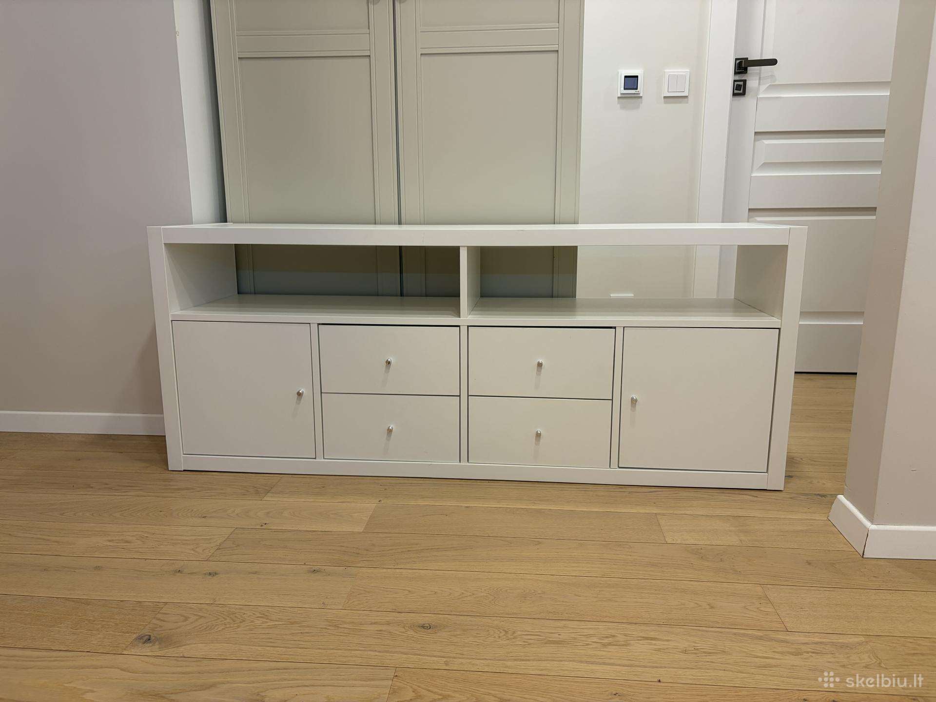 Ikea Kallax TV staliukas su priedais - 60 €