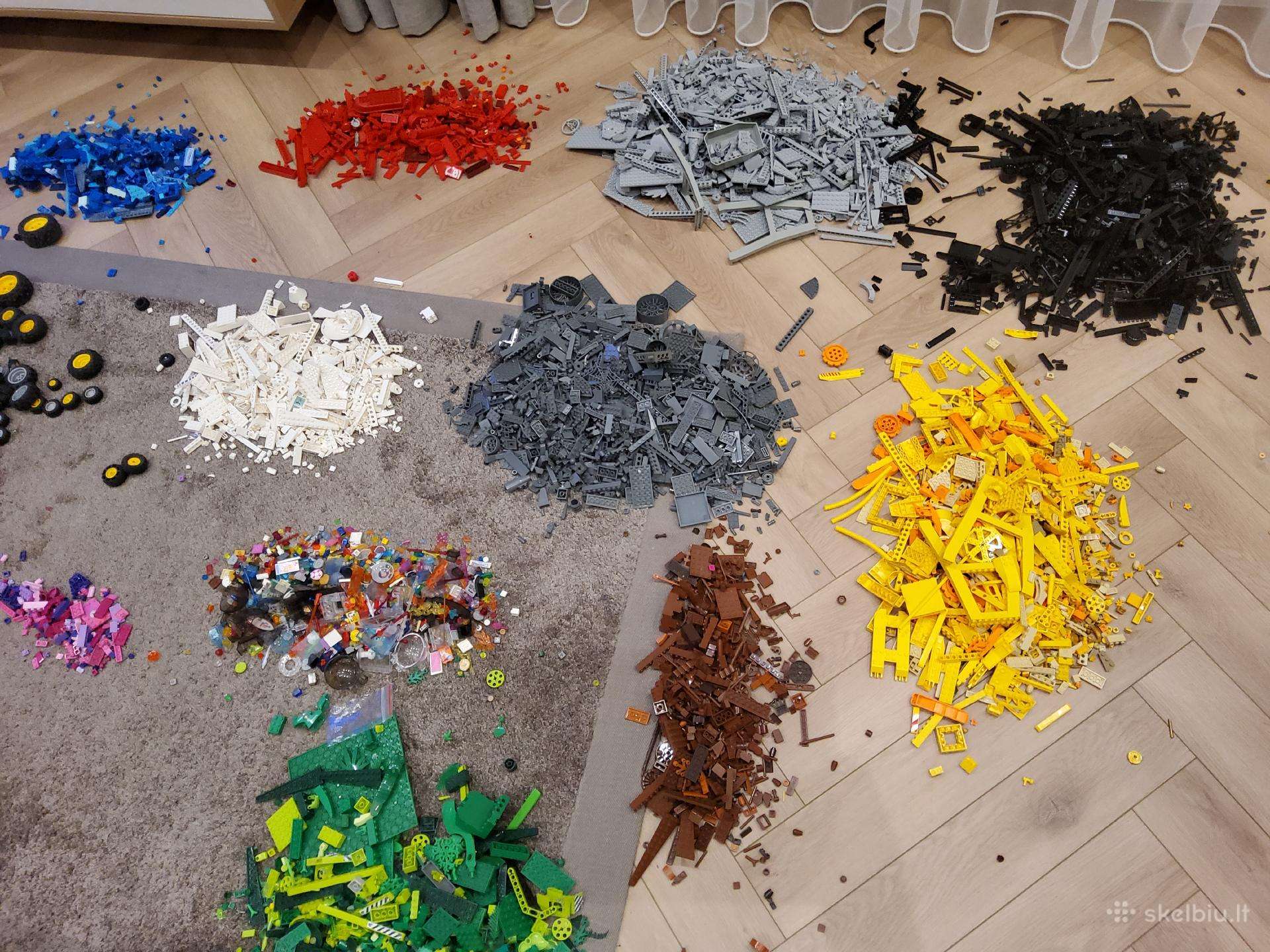 Įvairios Lego kaladėlės