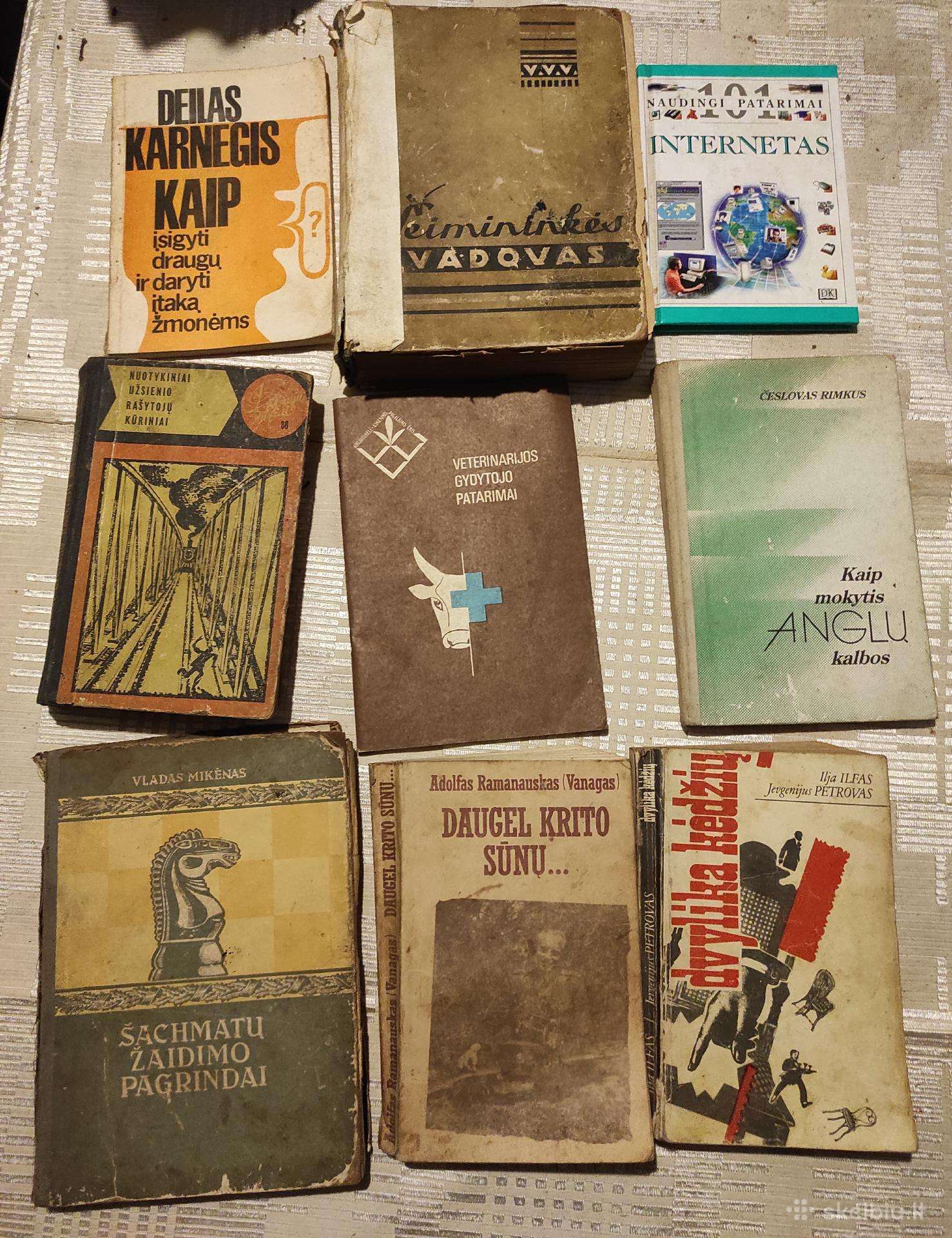Senos knygos