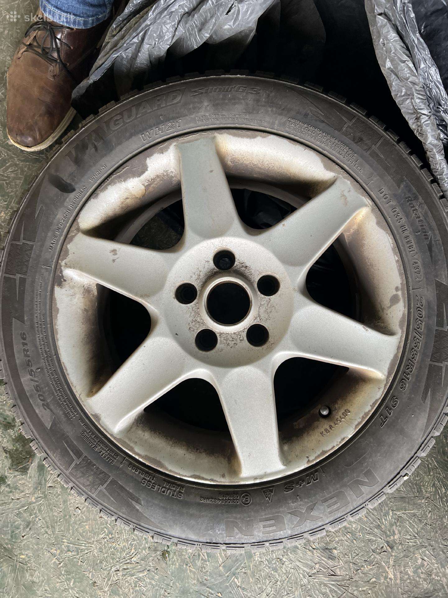 Žieminiai ratai R16 205/55 su ratlankiais Volkswa