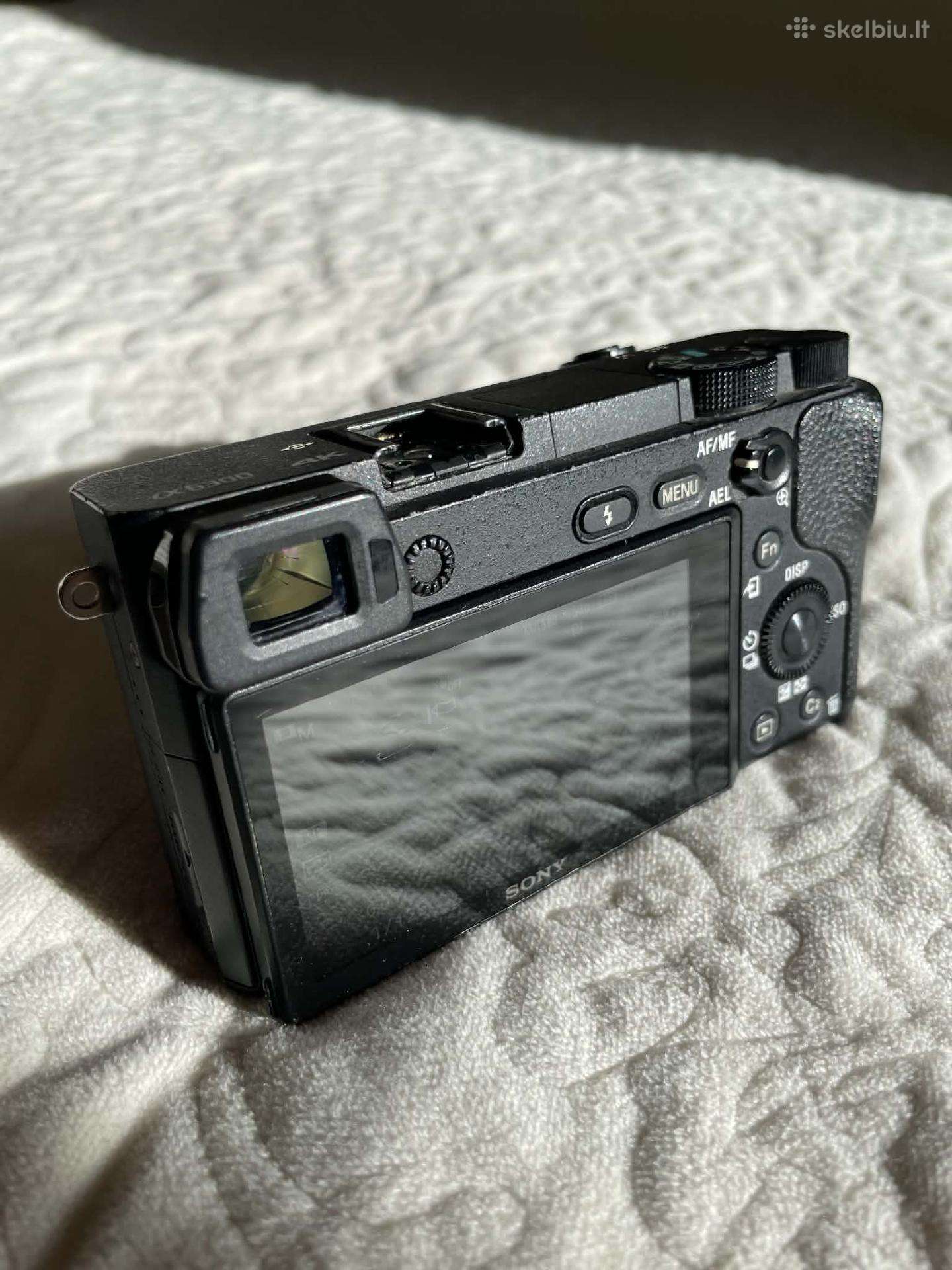 Parduodu Sony a6300 body