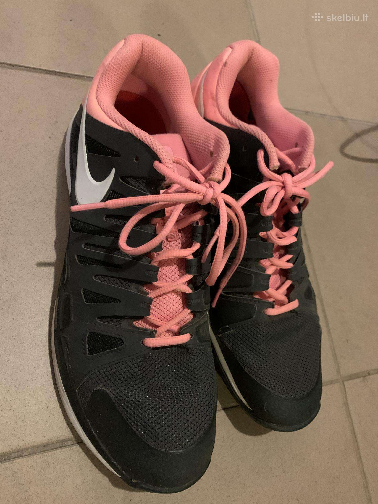 Nike teniso bateliai