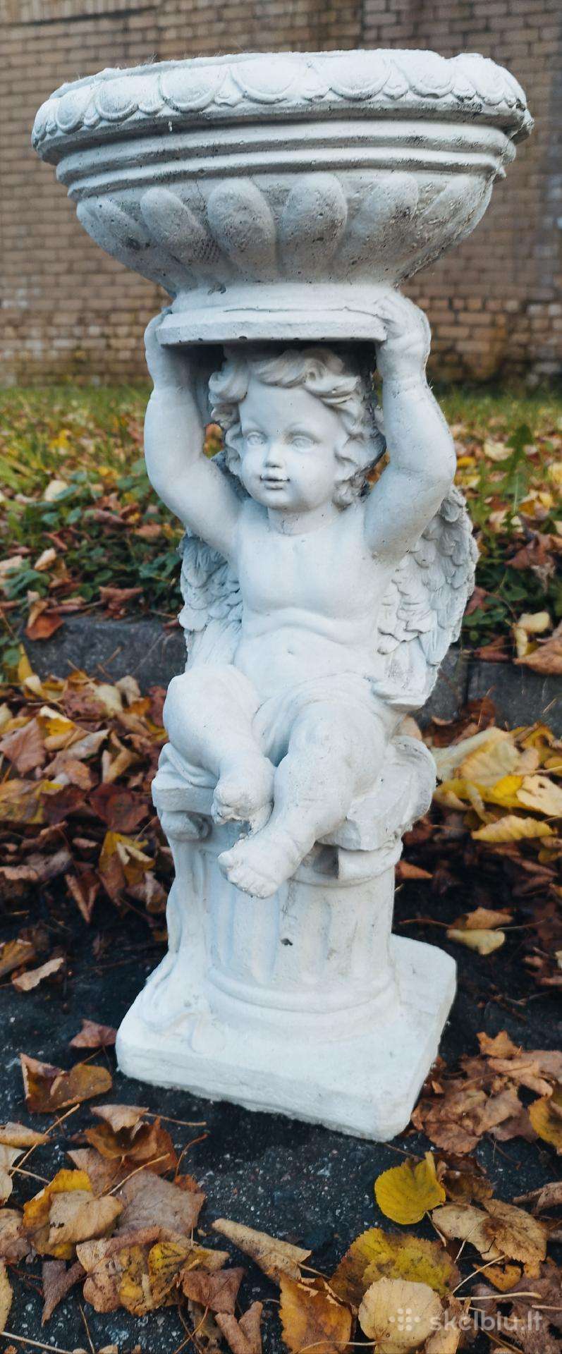 Dideli, labai sunkūs angelai